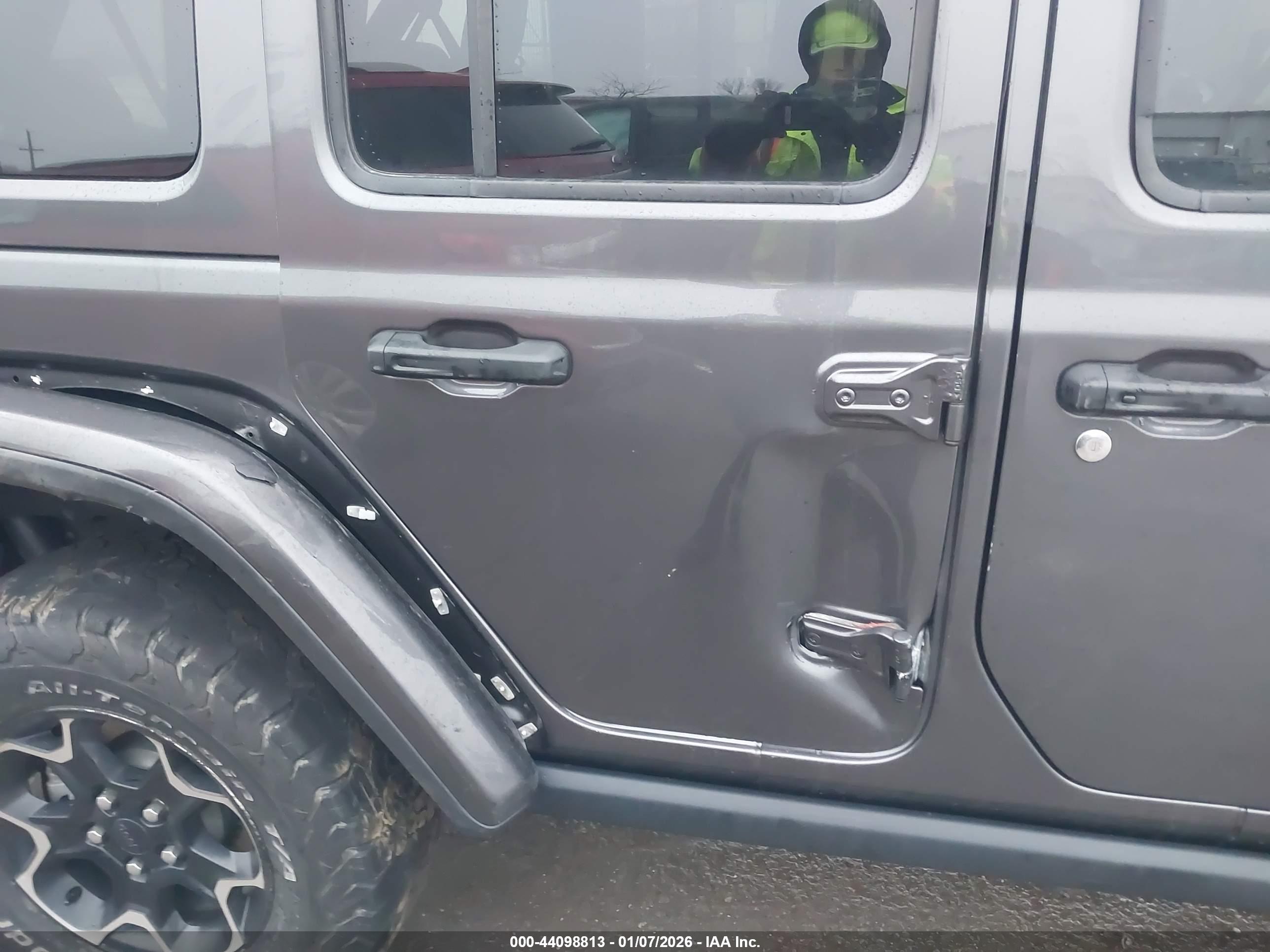 JEEP WRANGLER image 6