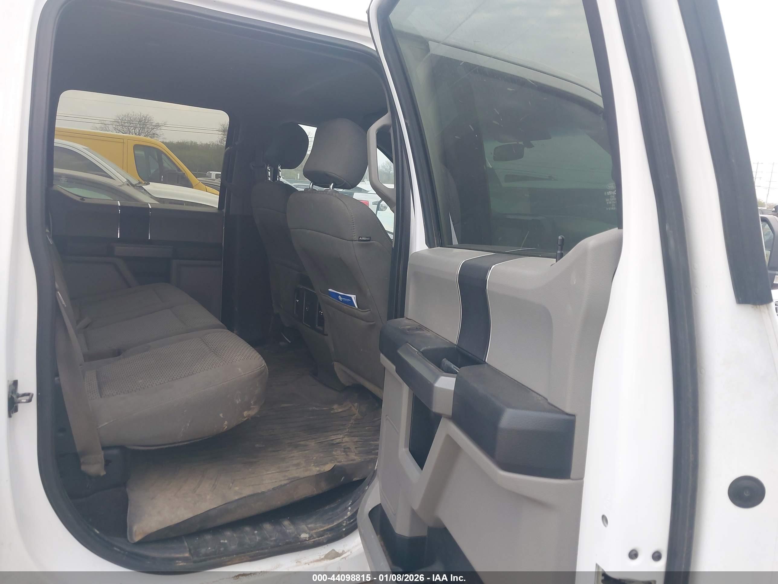 FORD F-150 image 8
