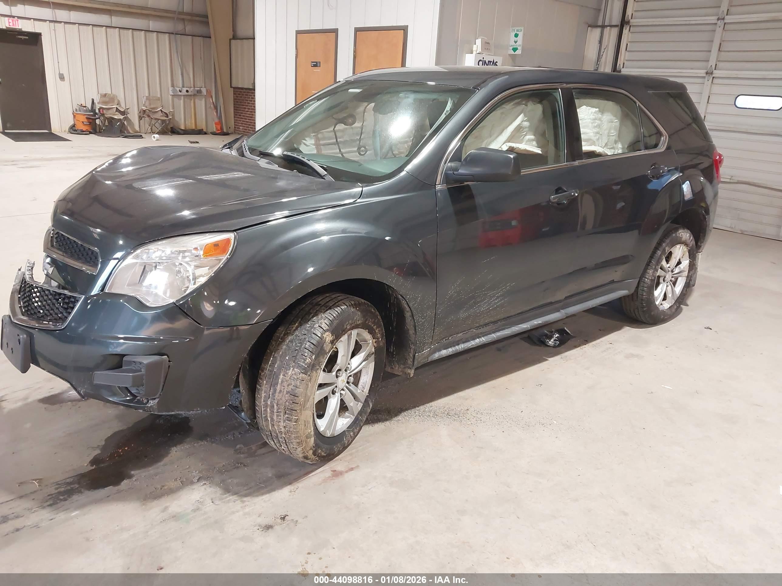 CHEVROLET EQUINOX image 2