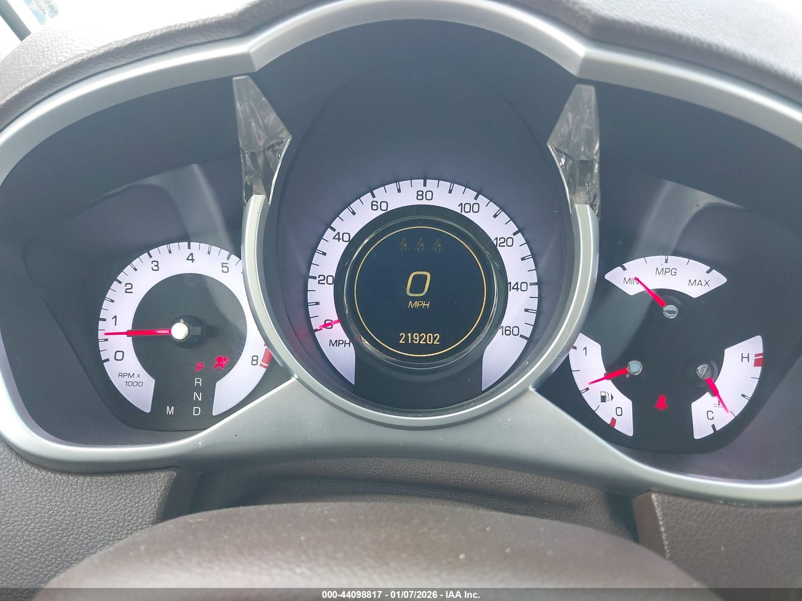 CADILLAC SRX image 7