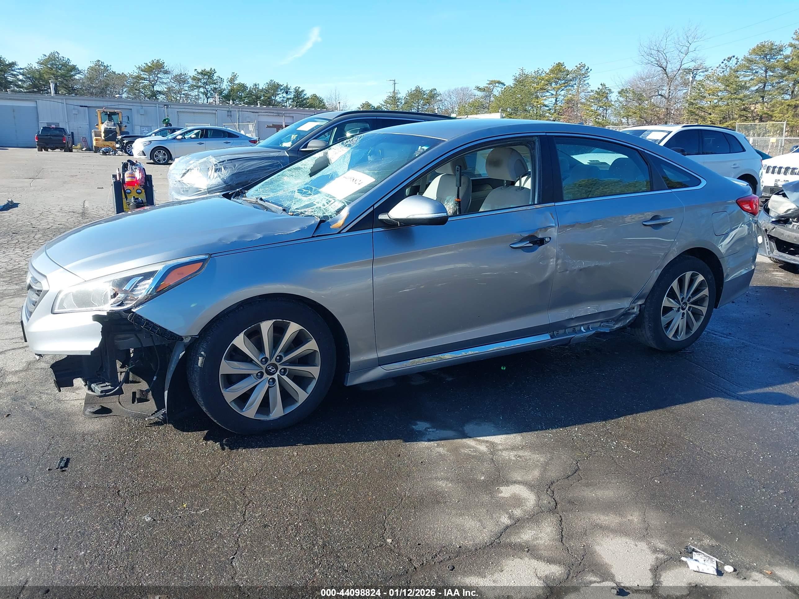 HYUNDAI SONATA image 6