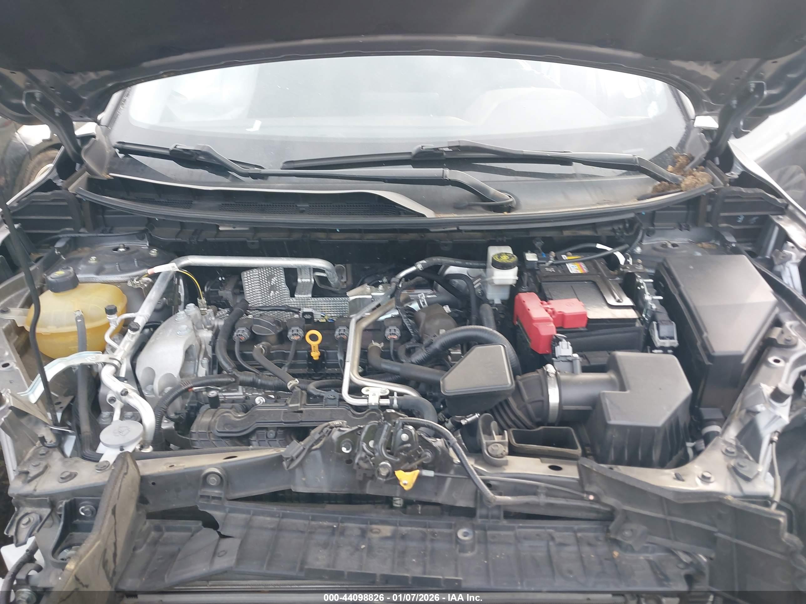 NISSAN ROGUE image 10