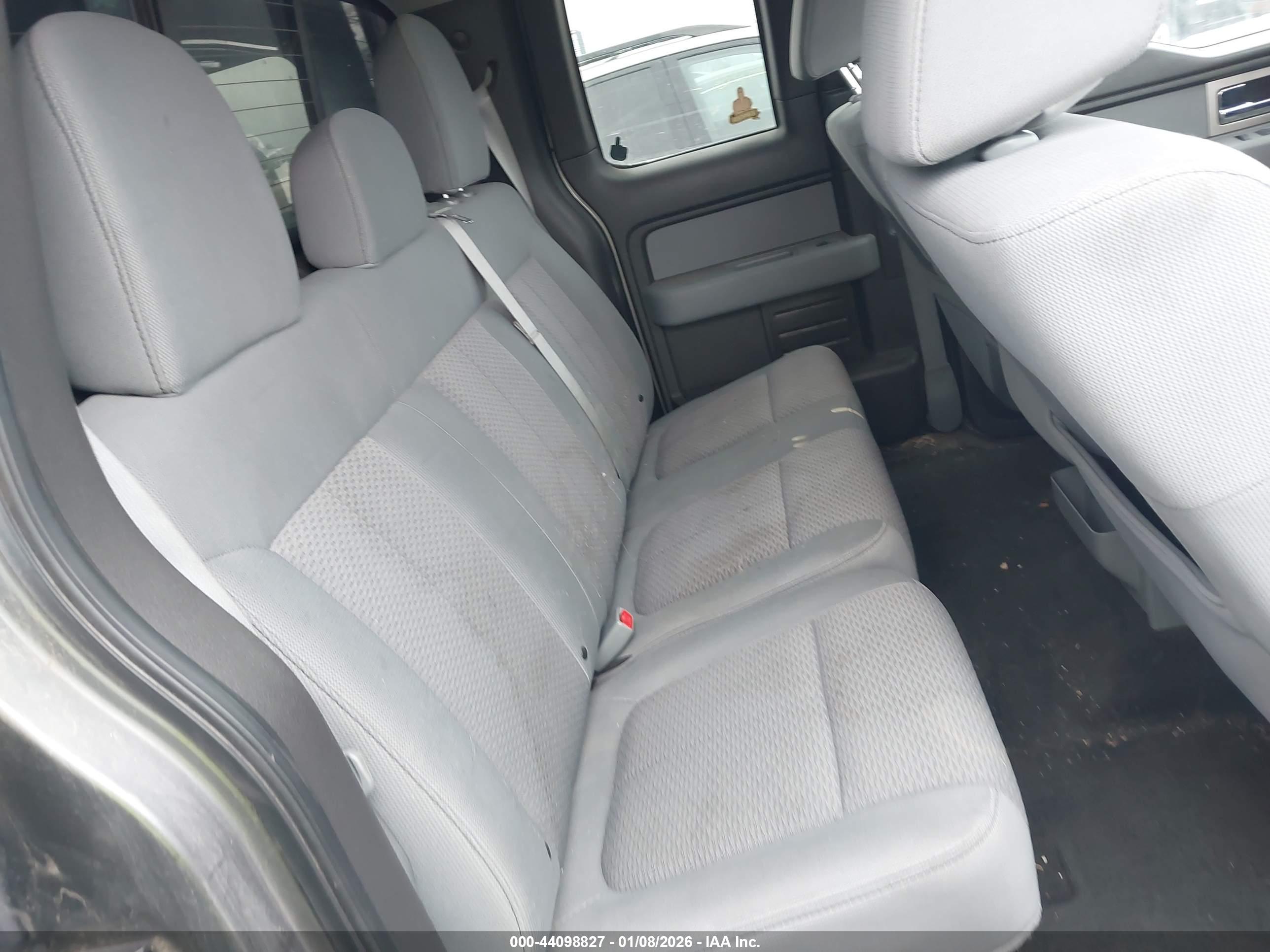 FORD F-150 image 8