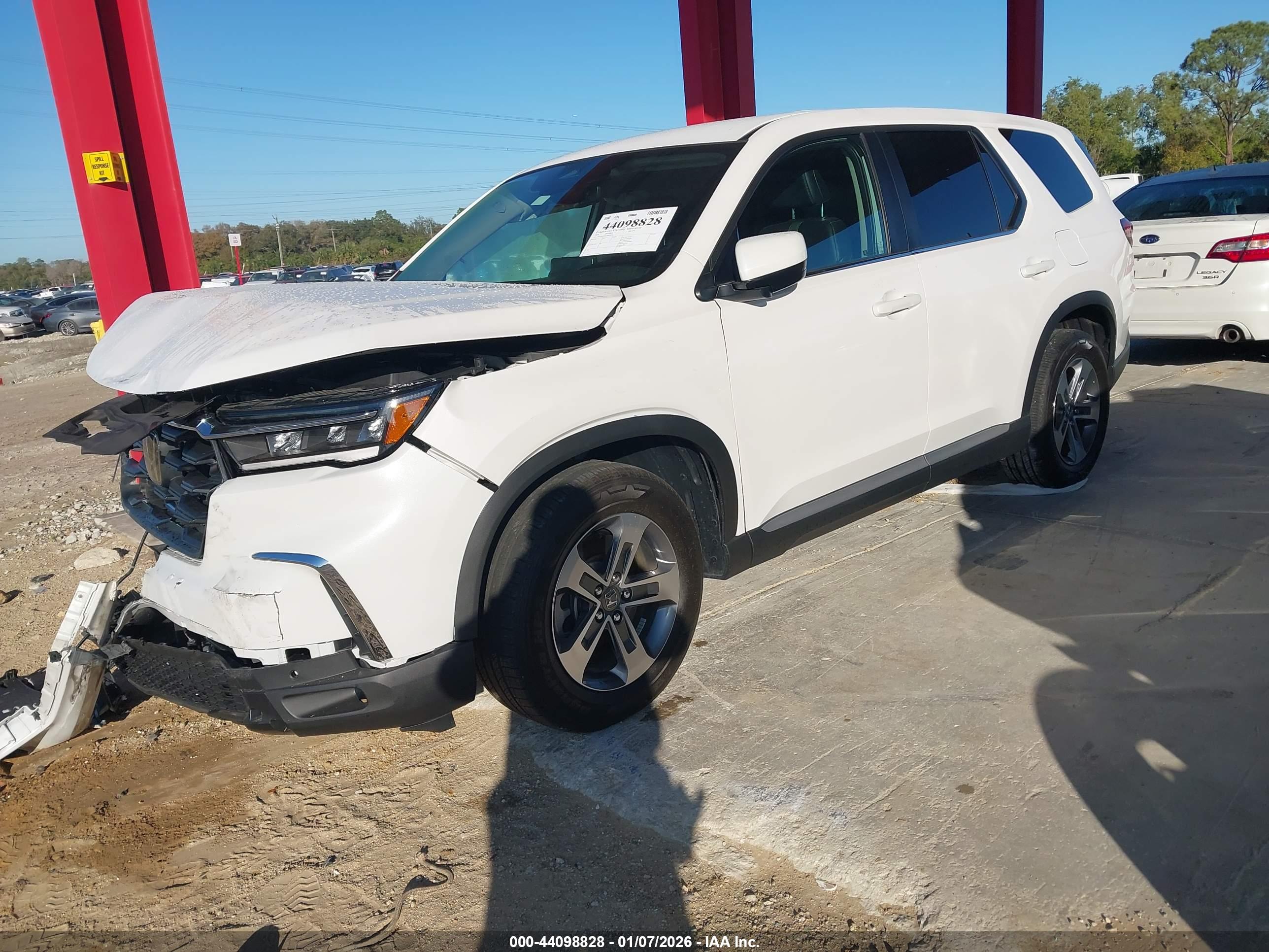 HONDA PILOT image 2