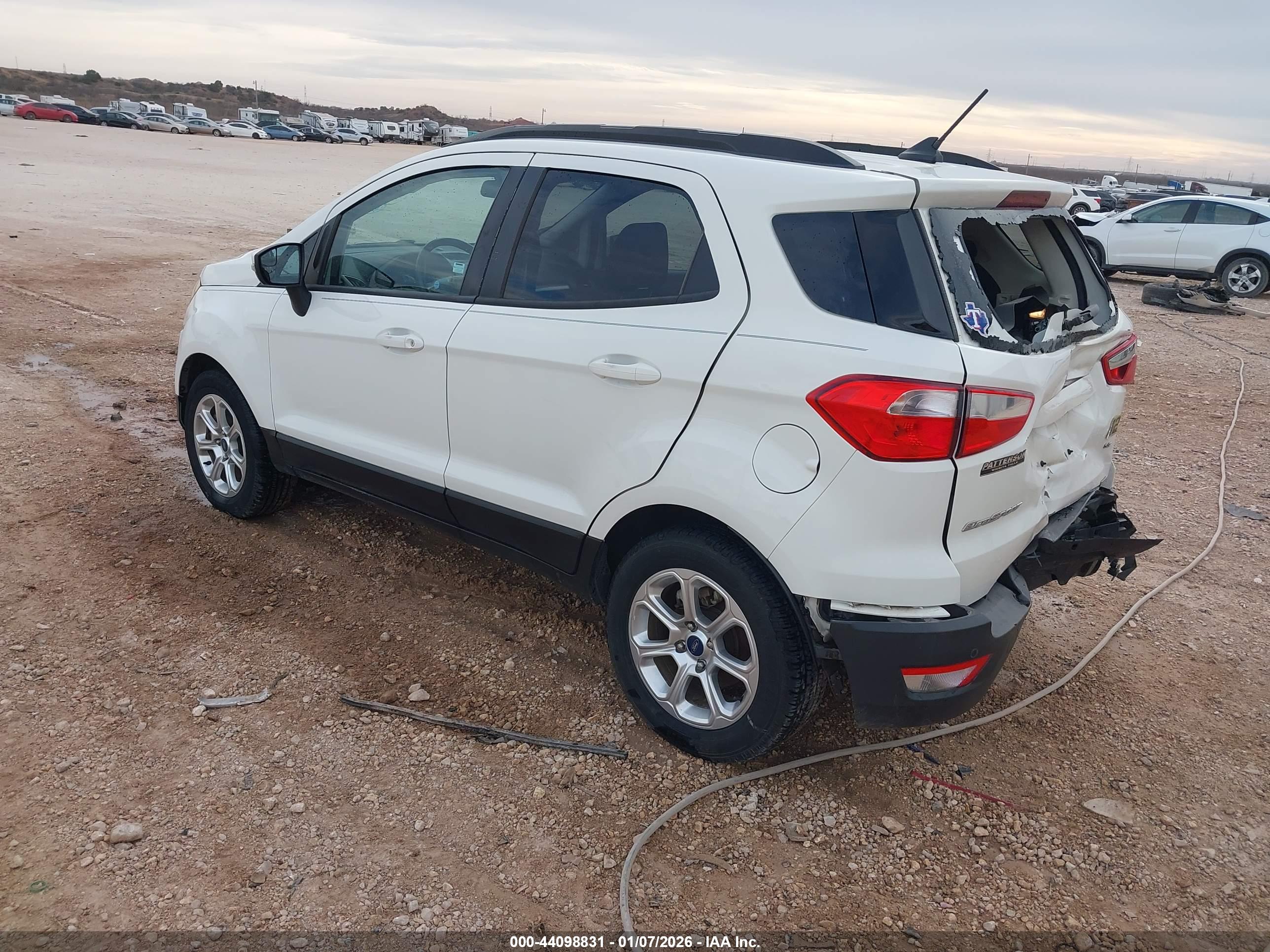 FORD ECOSPORT image 3