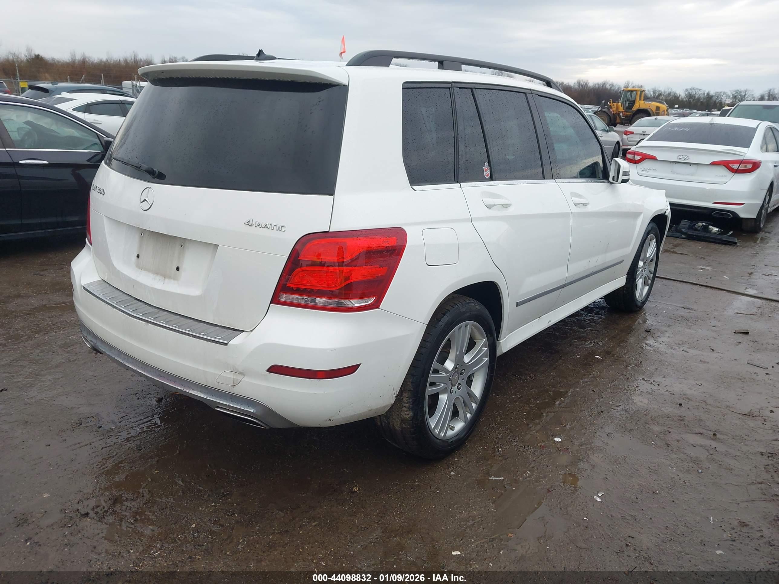 MERCEDES-BENZ GLK image 4