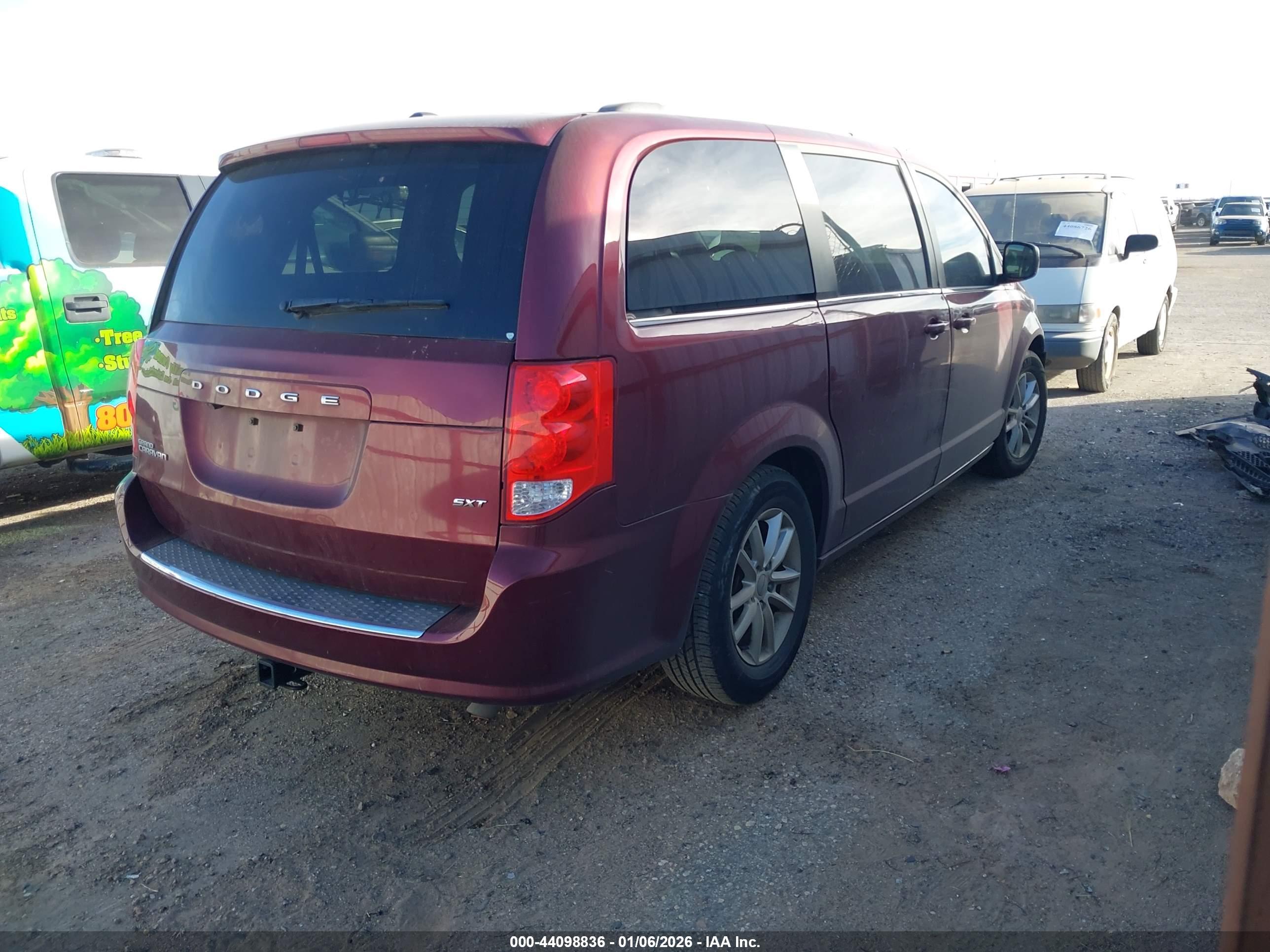DODGE GRAND image 4