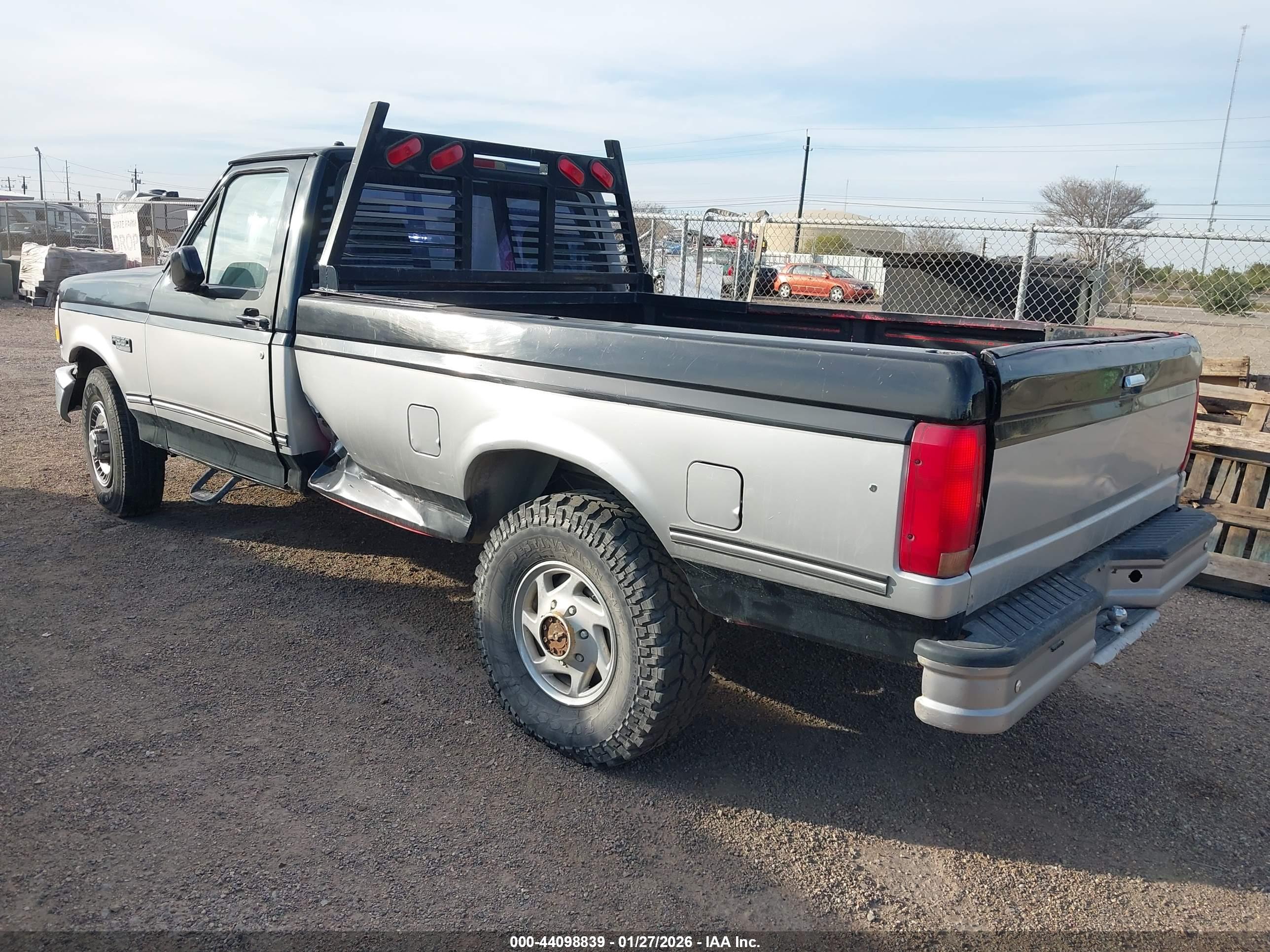 FORD F250 image 3