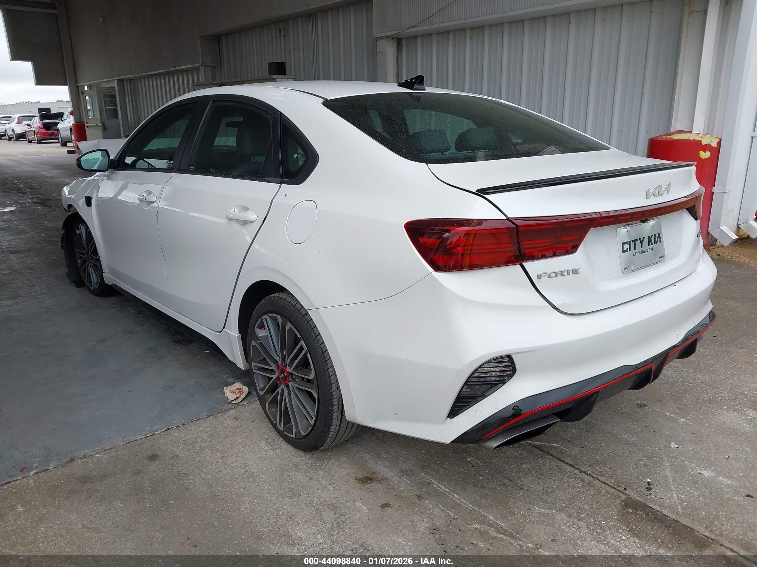 KIA FORTE image 3