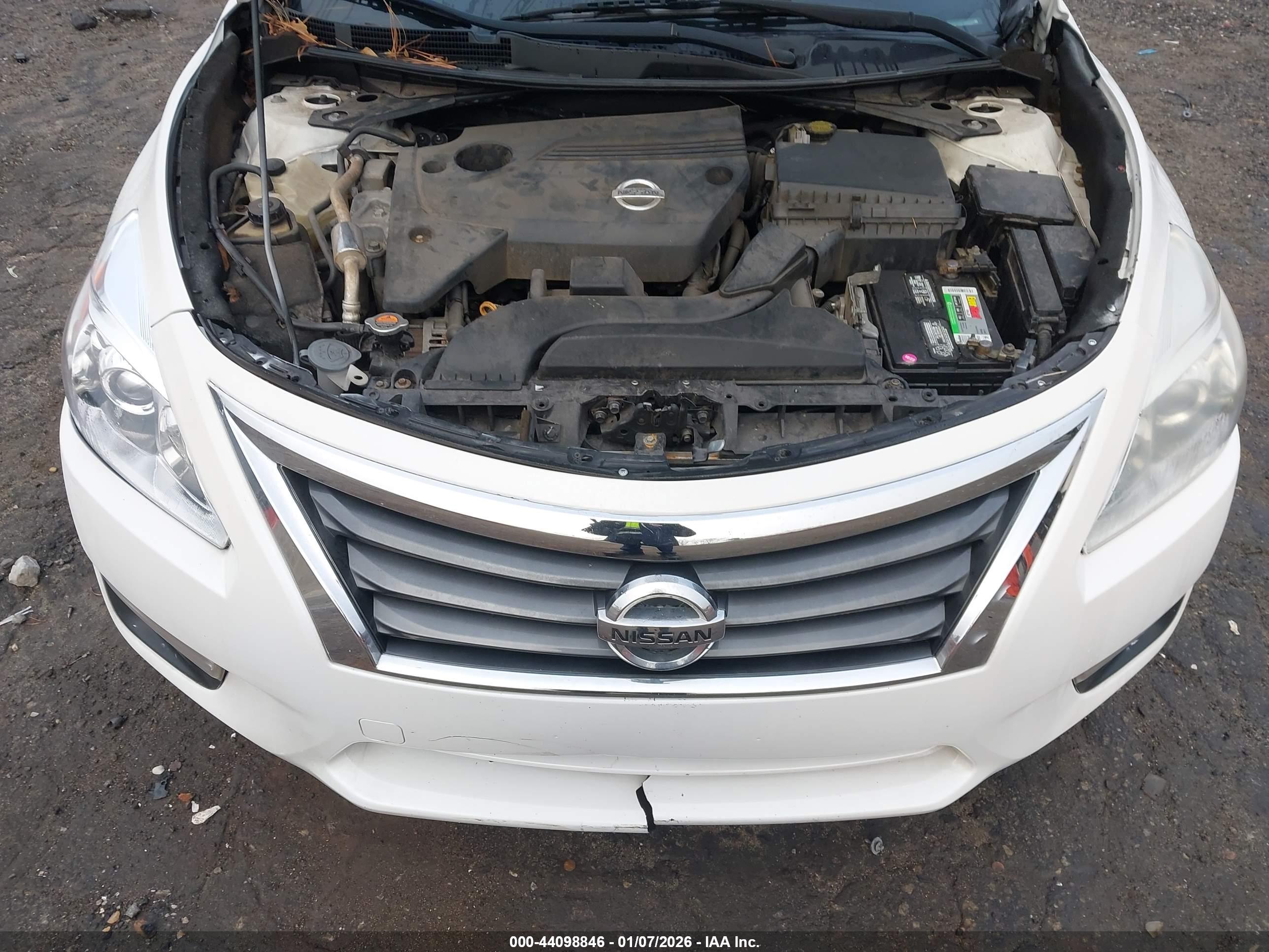 NISSAN ALTIMA image 10