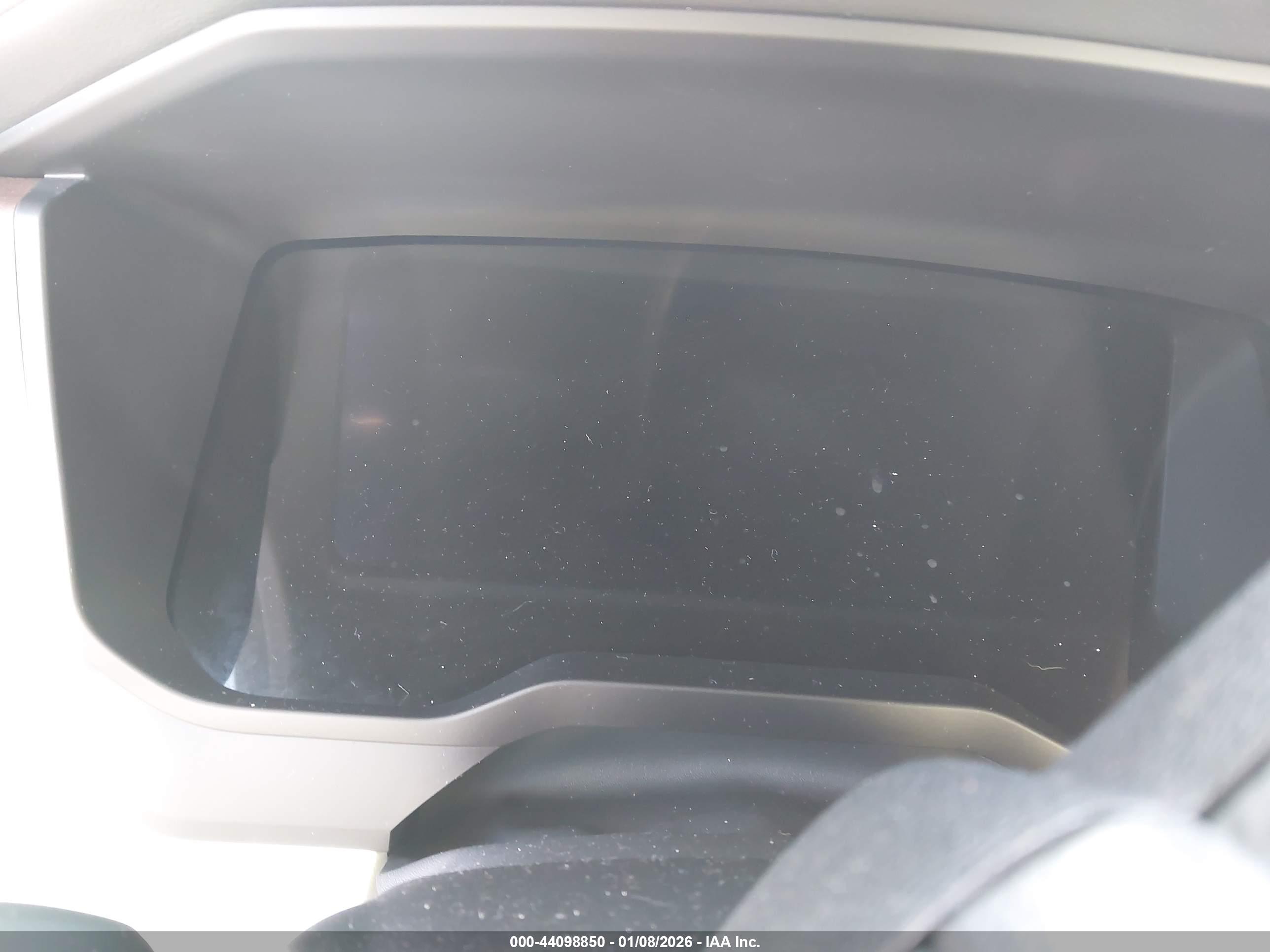 TOYOTA TUNDRA image 7