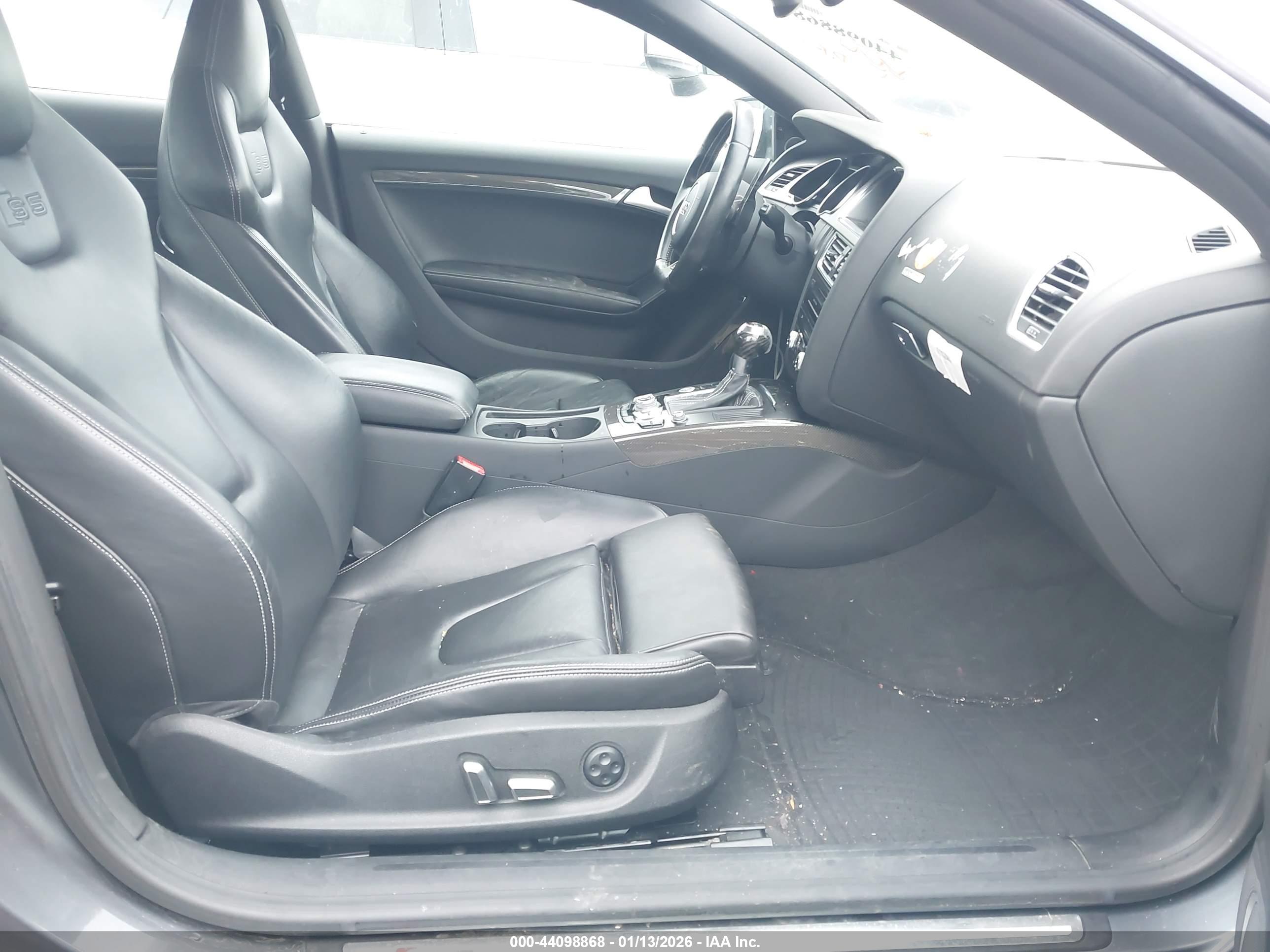 AUDI S5 image 5