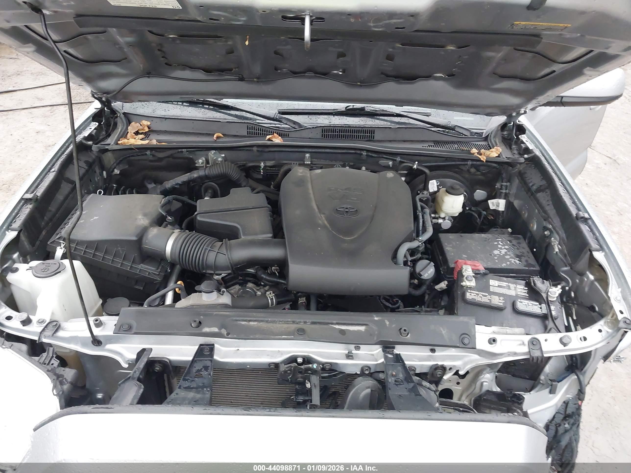 TOYOTA TACOMA image 10