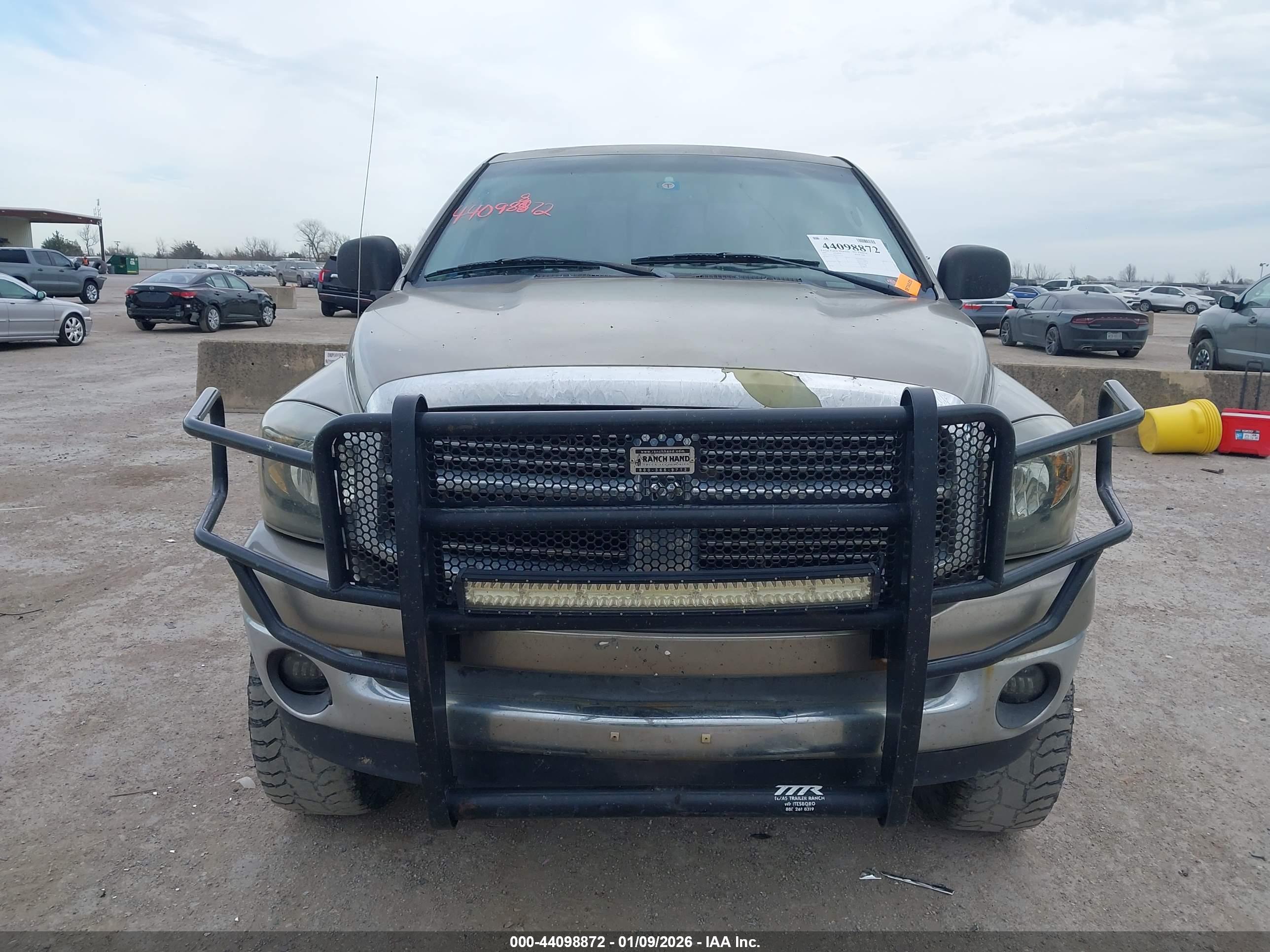 DODGE RAM image 10