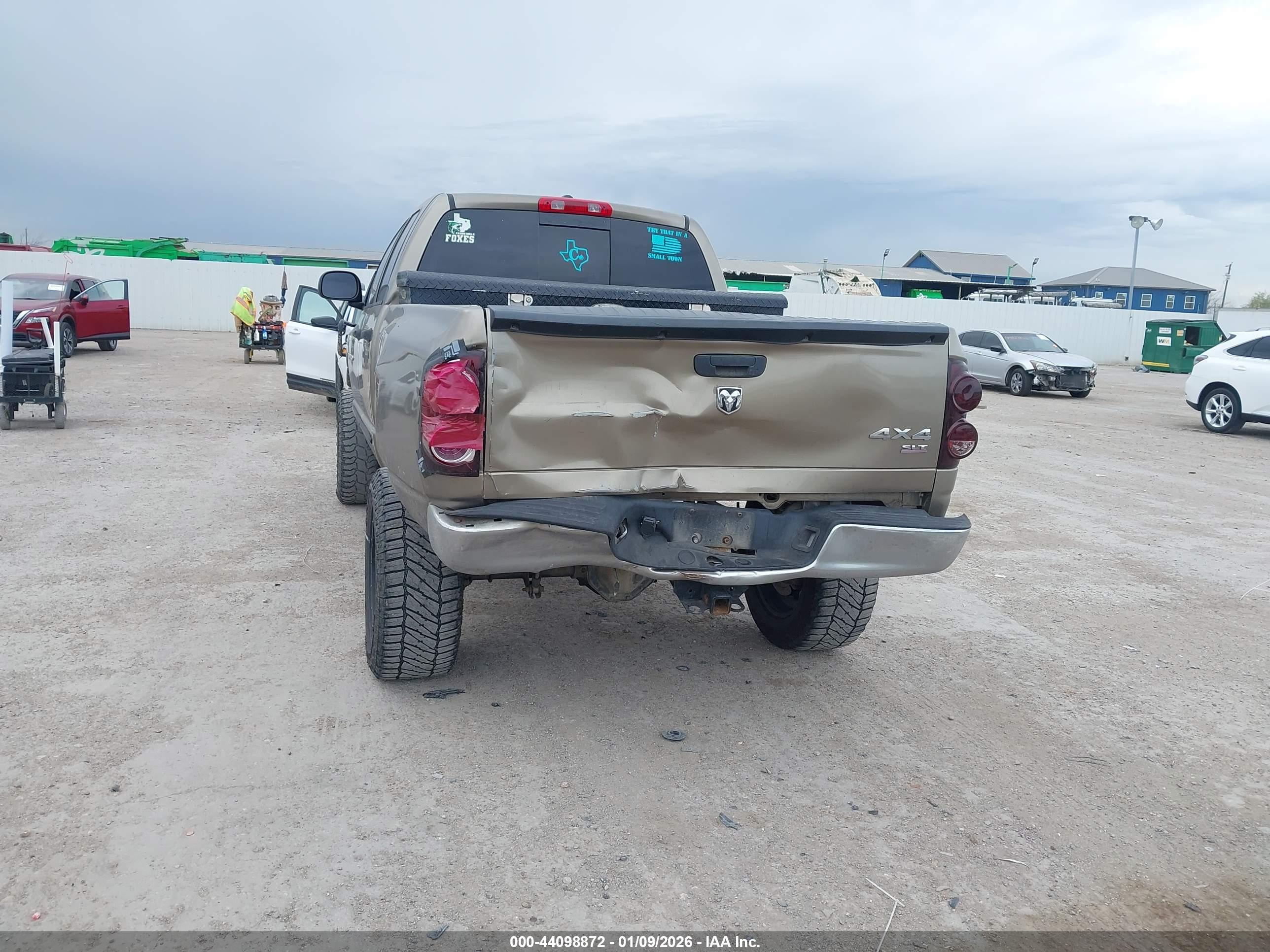 DODGE RAM image 6