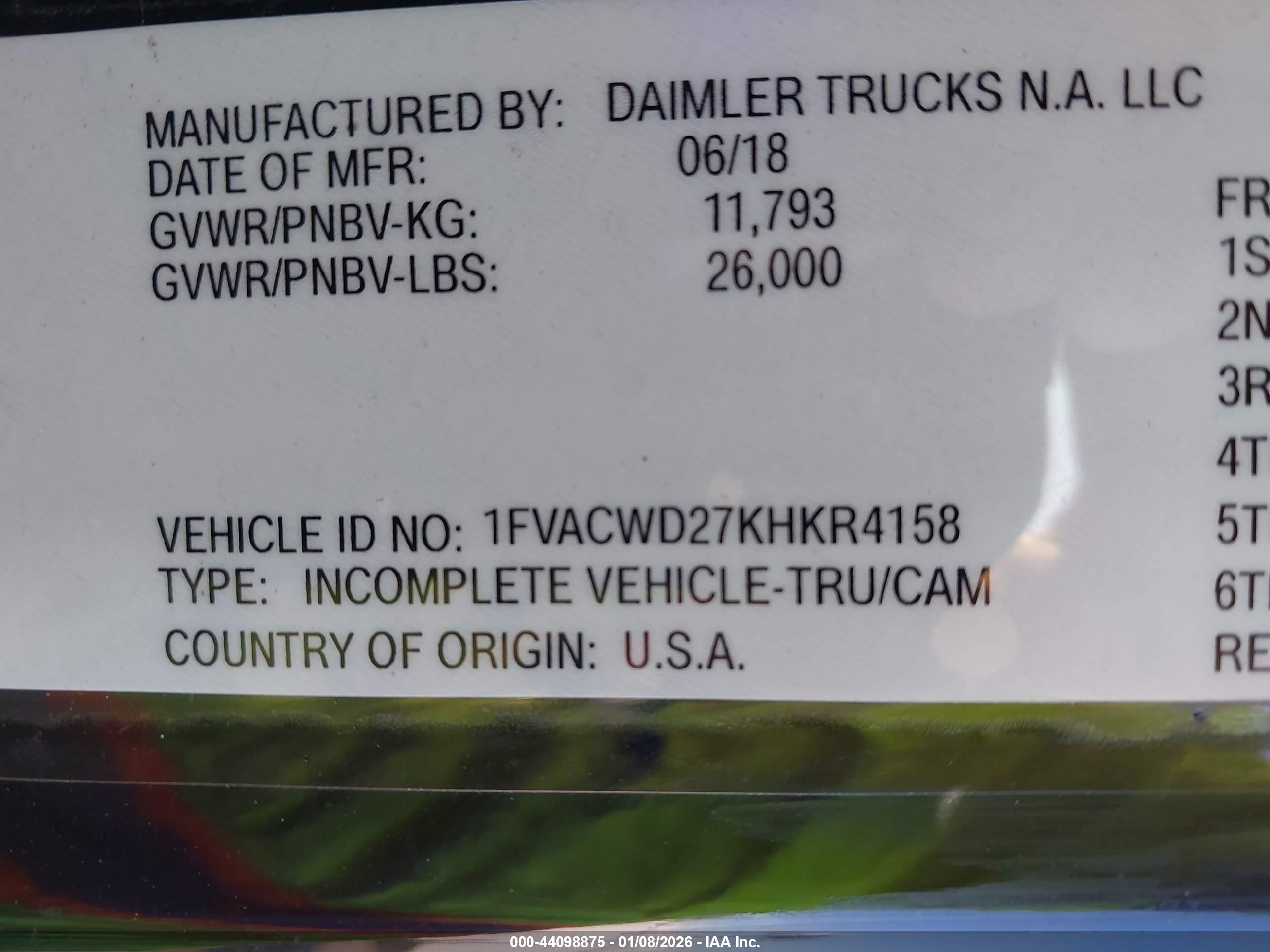 FREIGHTLINER M2 image 9