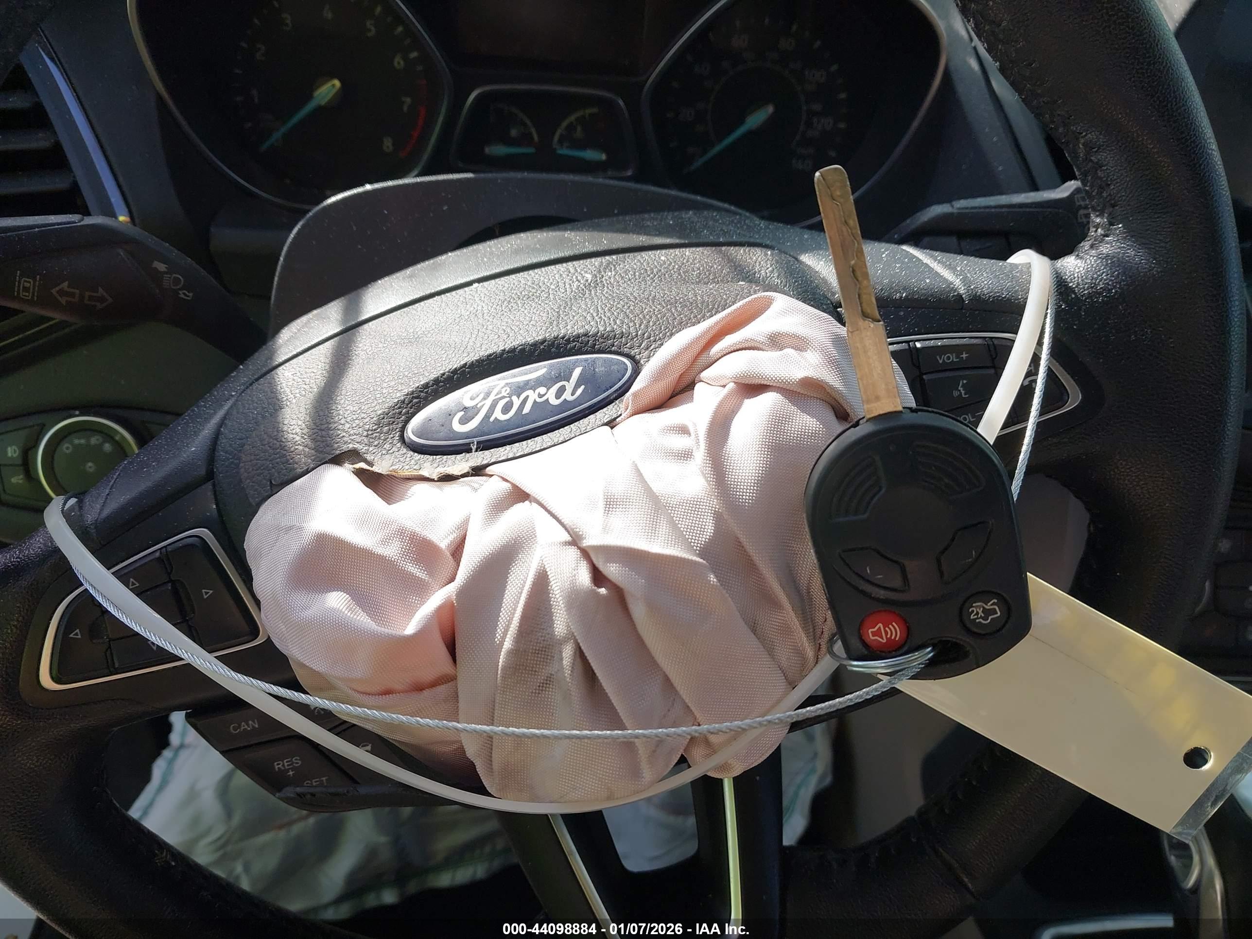 FORD ESCAPE image 11