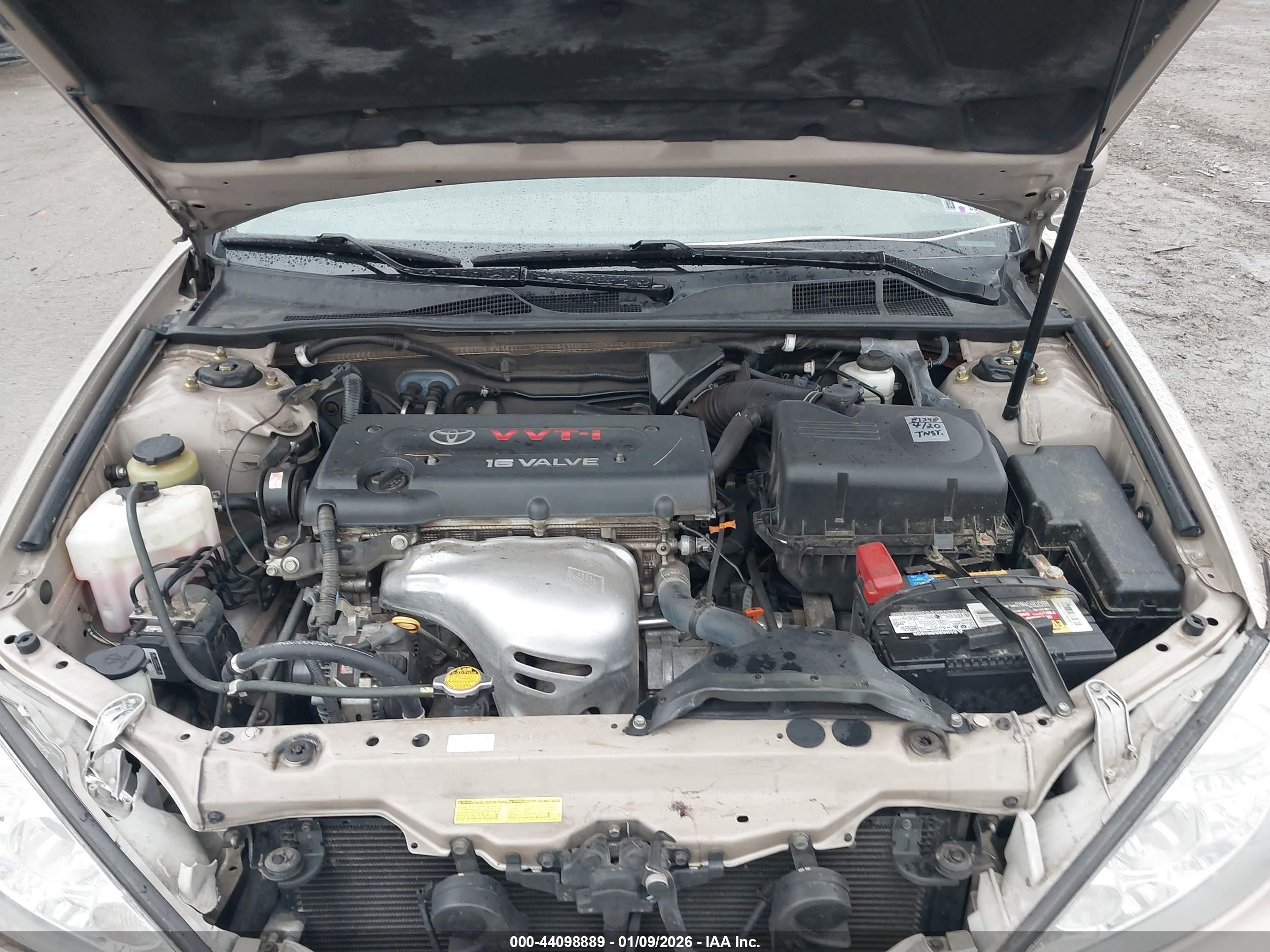 TOYOTA CAMRY image 10