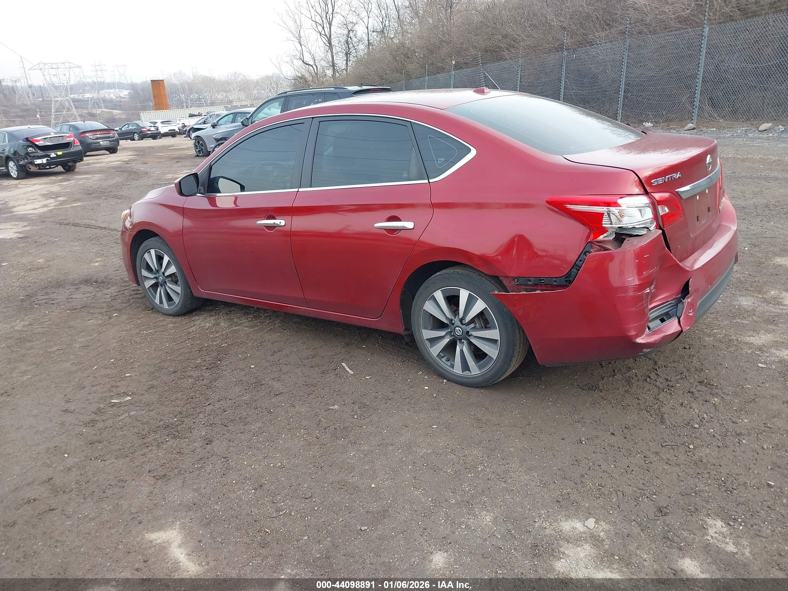 NISSAN SENTRA image 3