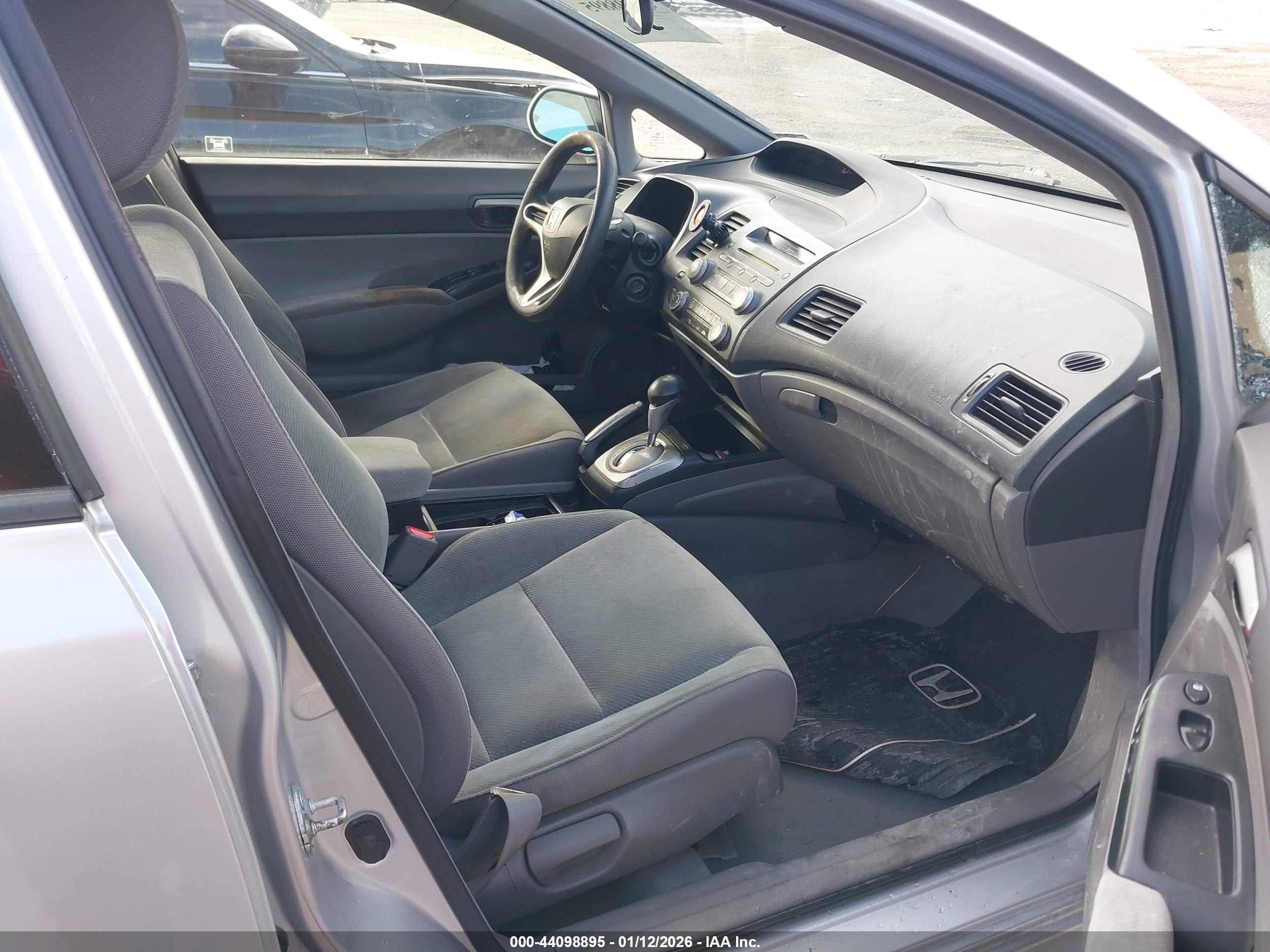 HONDA CIVIC image 5