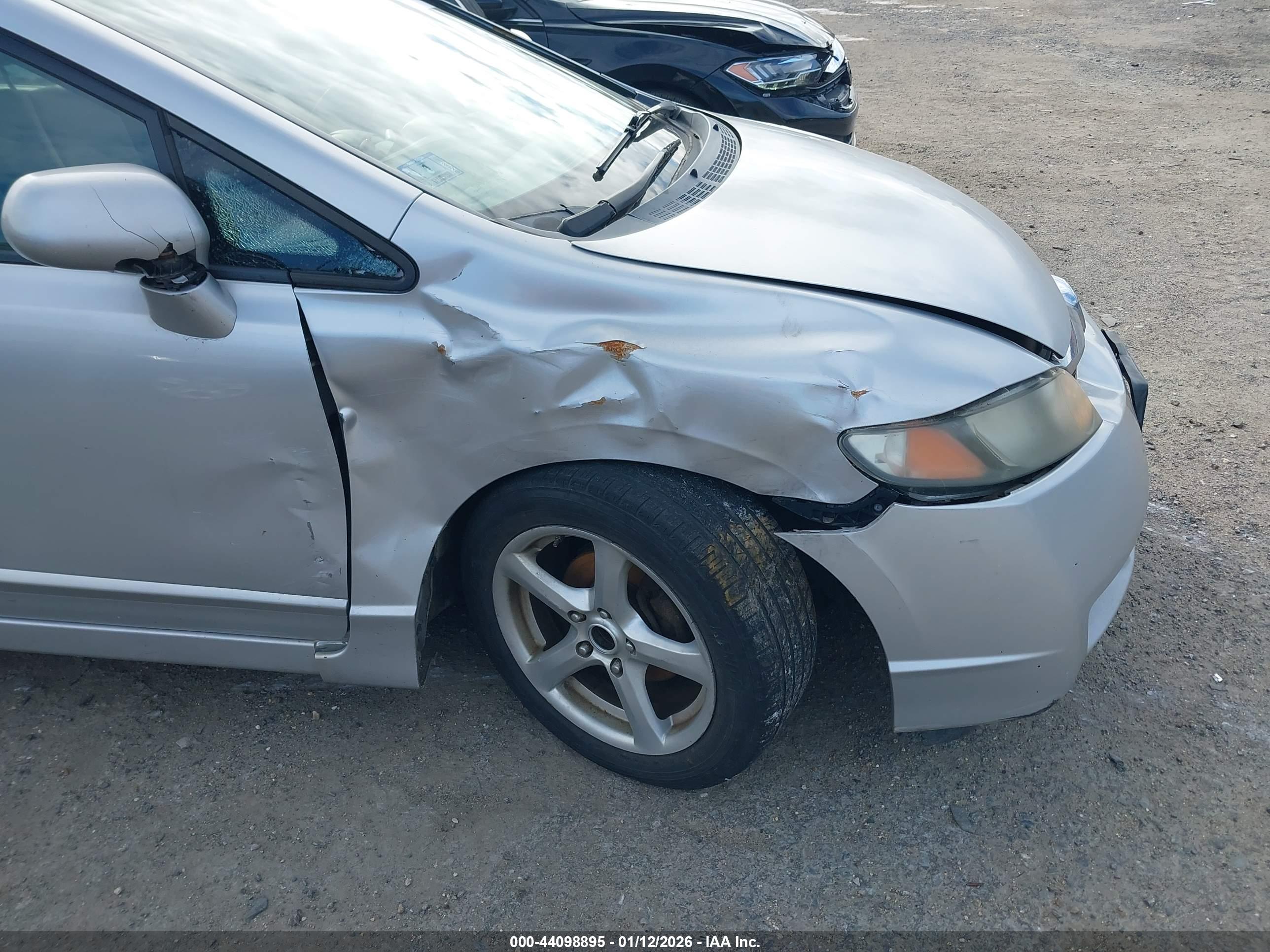 HONDA CIVIC image 6