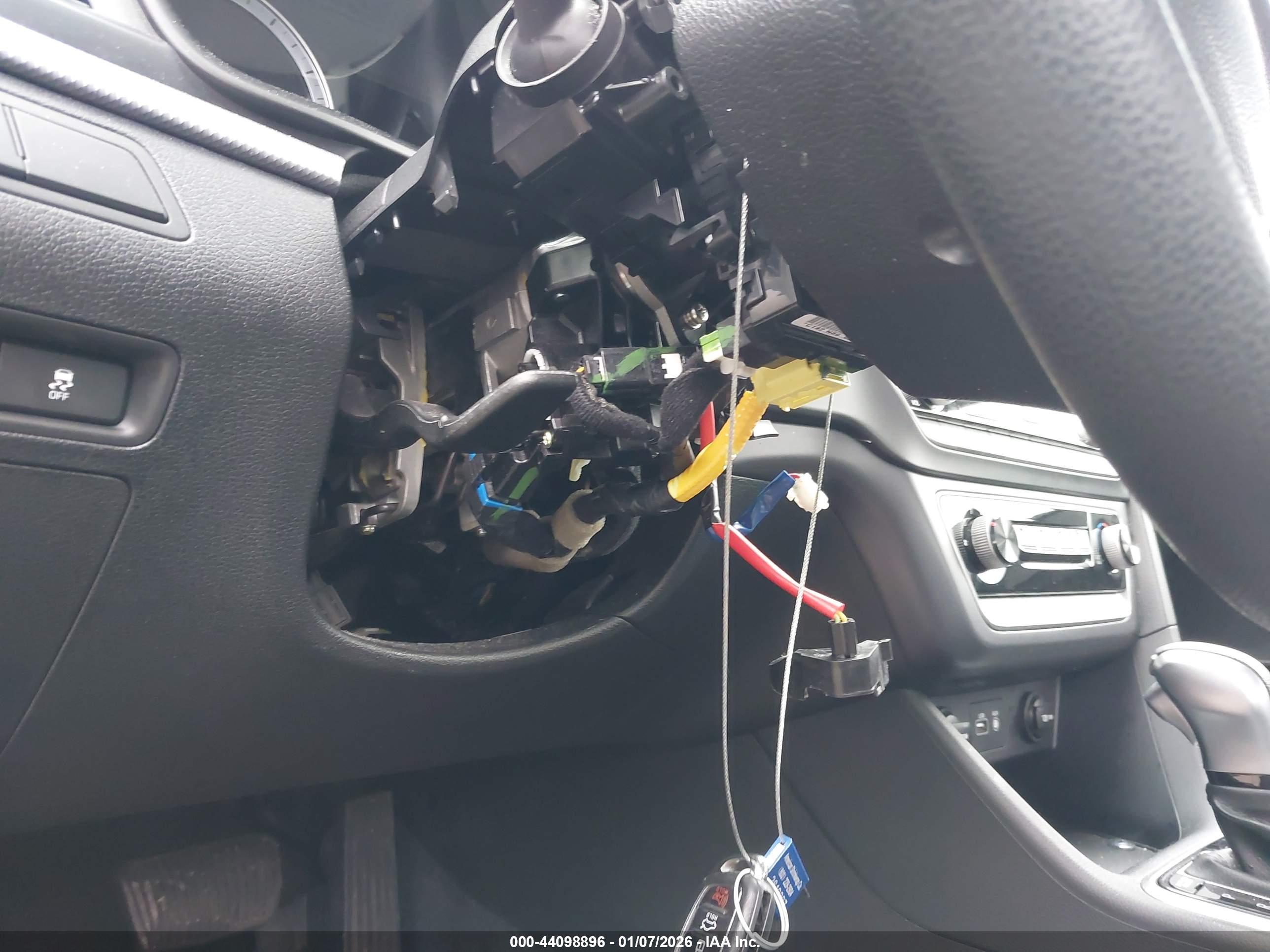 HYUNDAI SONATA image 6