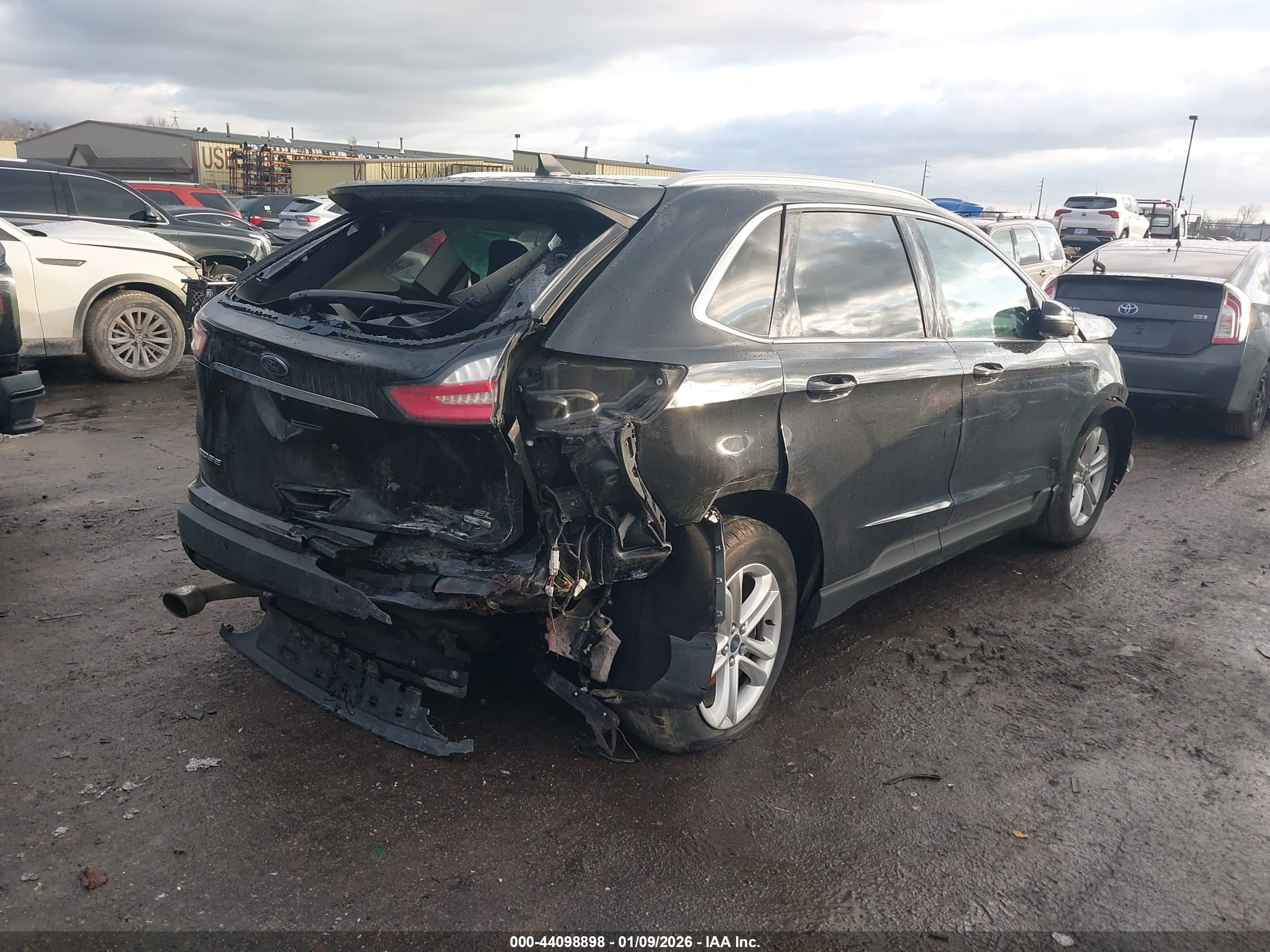 FORD EDGE image 4