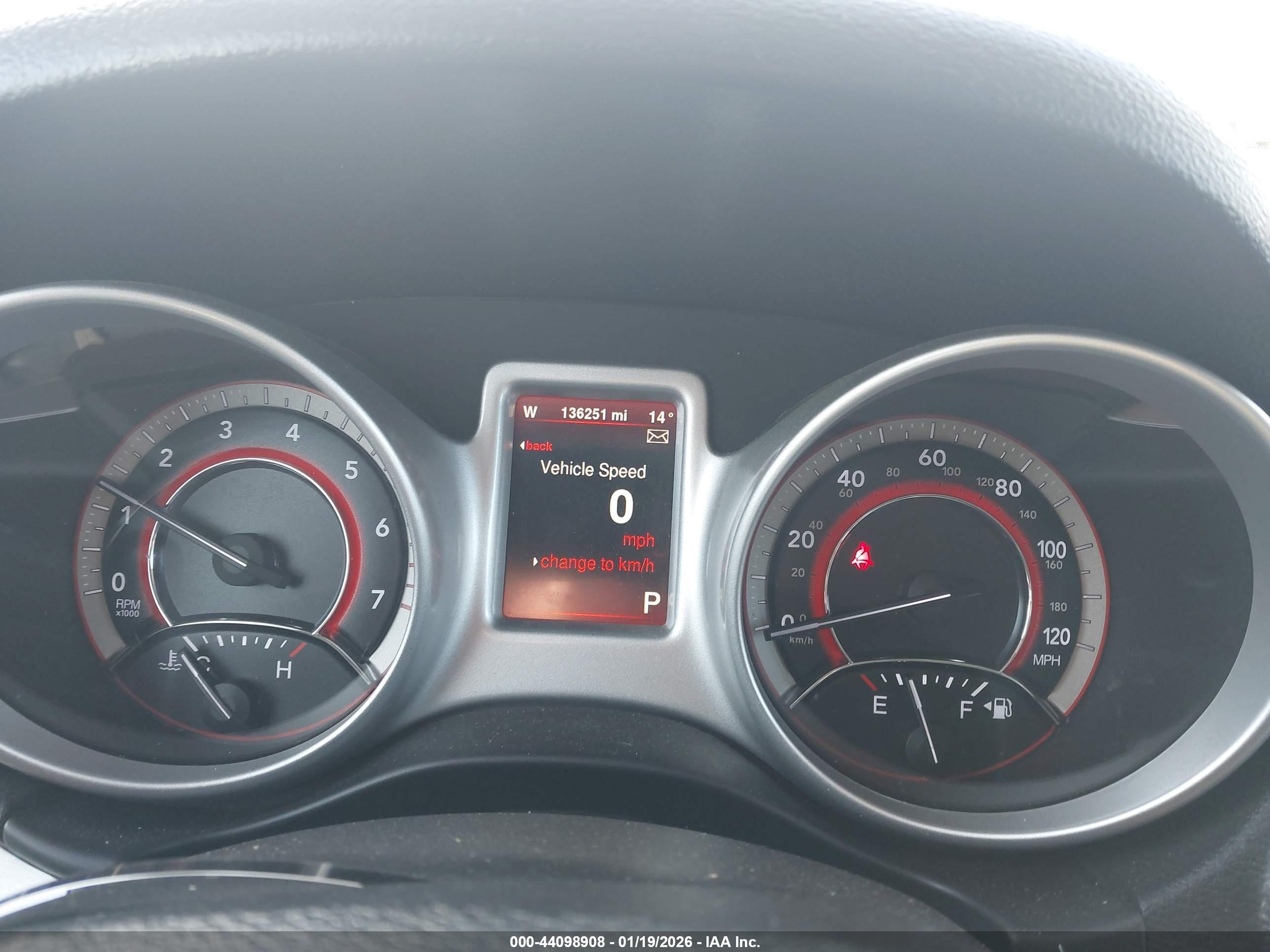 DODGE JOURNEY image 7