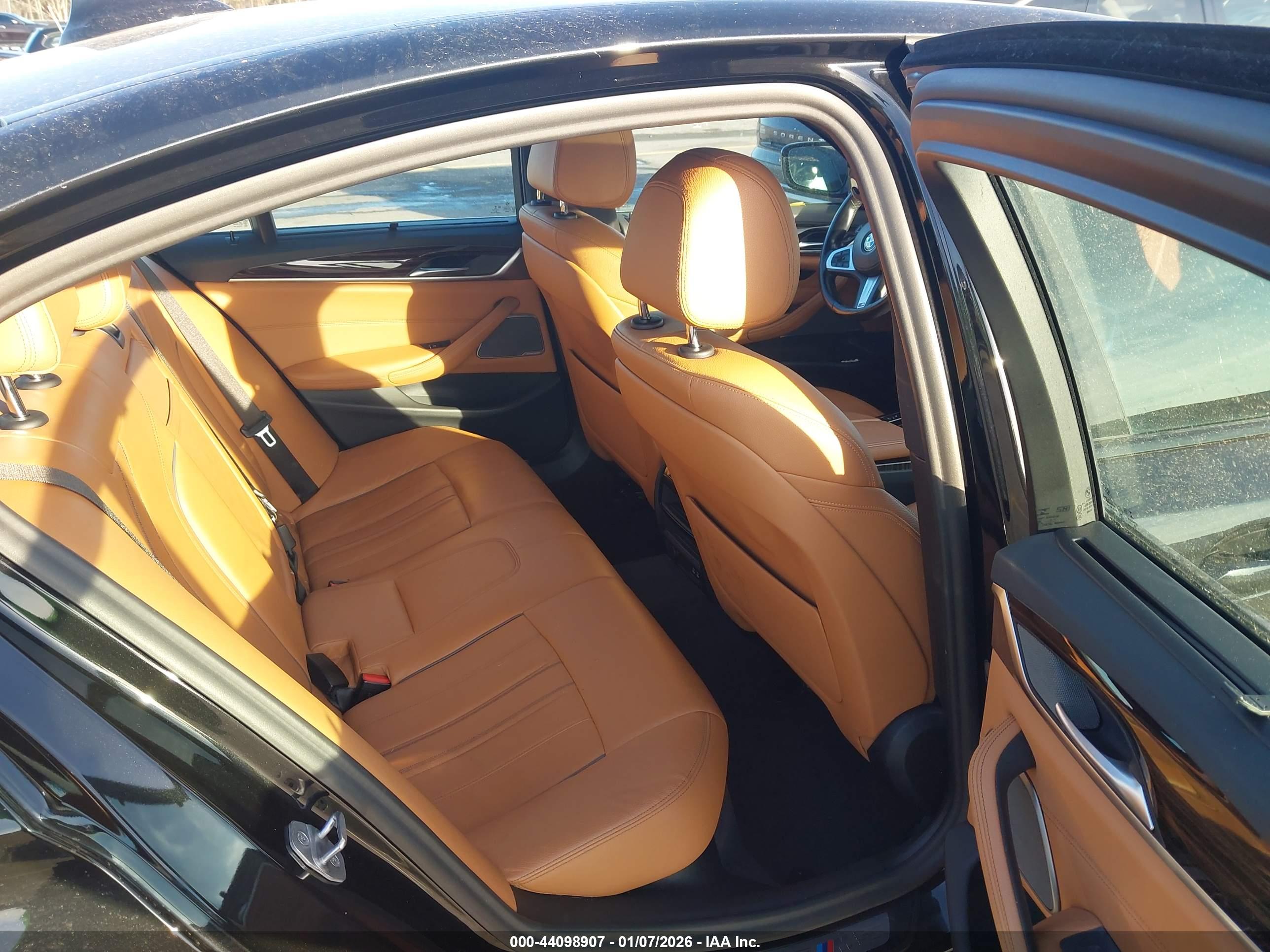 BMW 530I image 8
