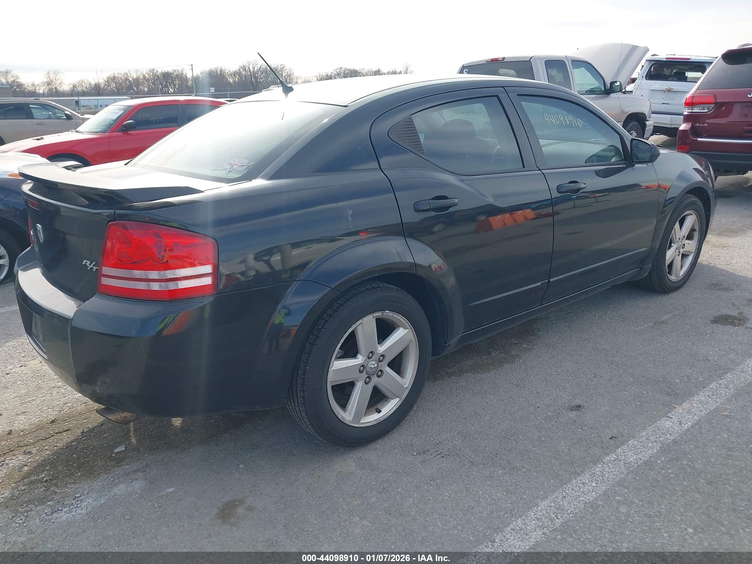 DODGE AVENGER image 4