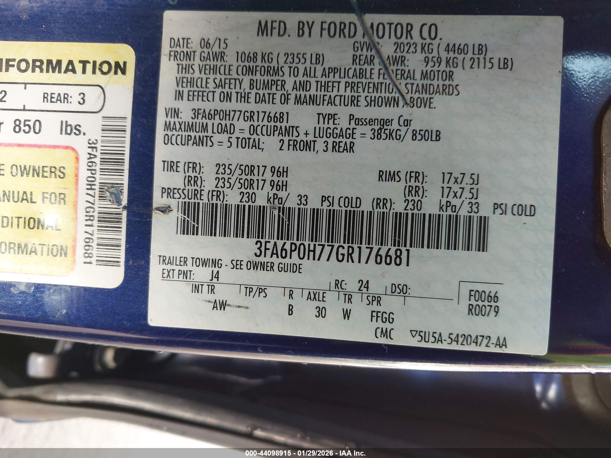 FORD FUSION image 9