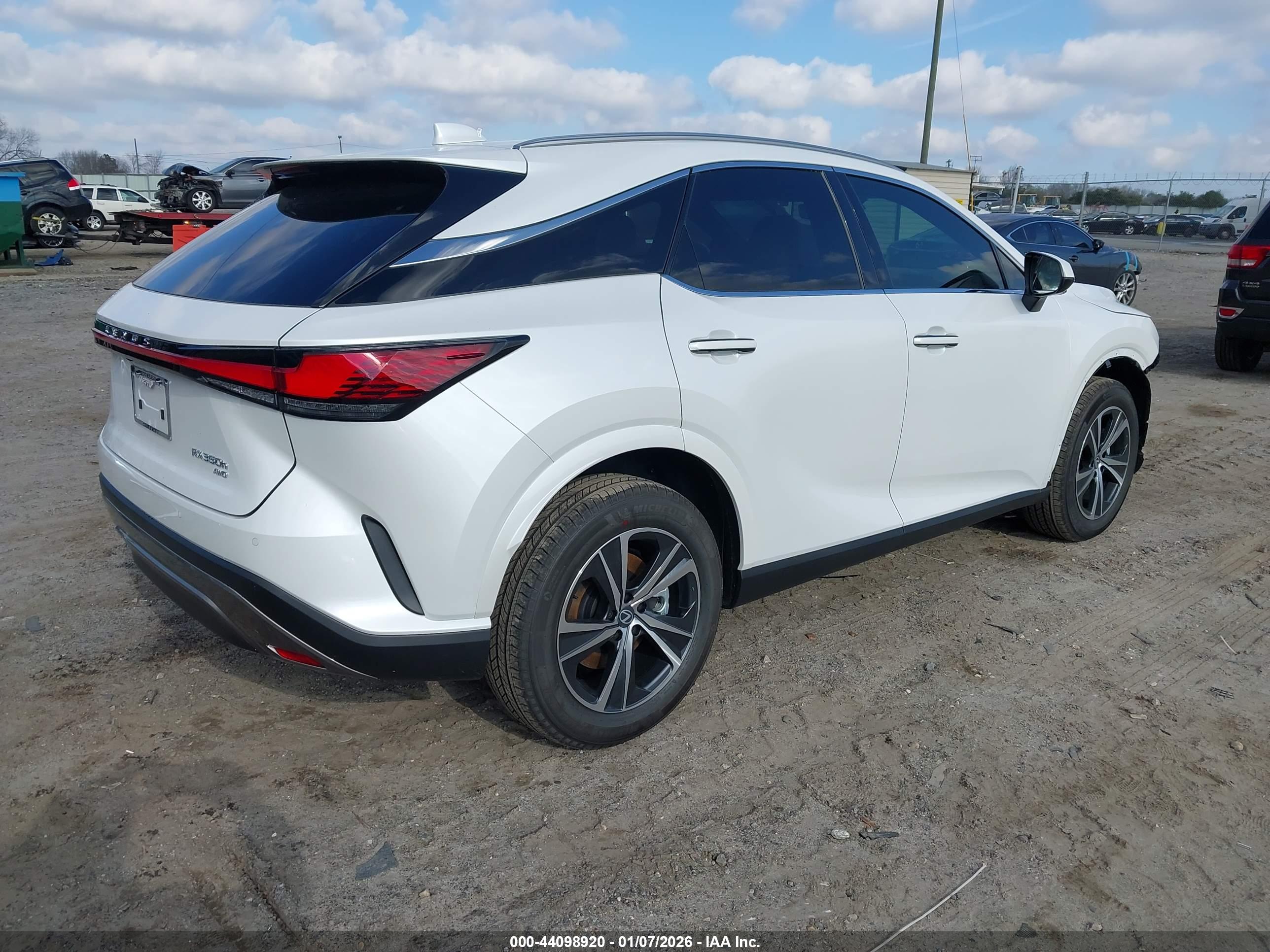 LEXUS RX image 4