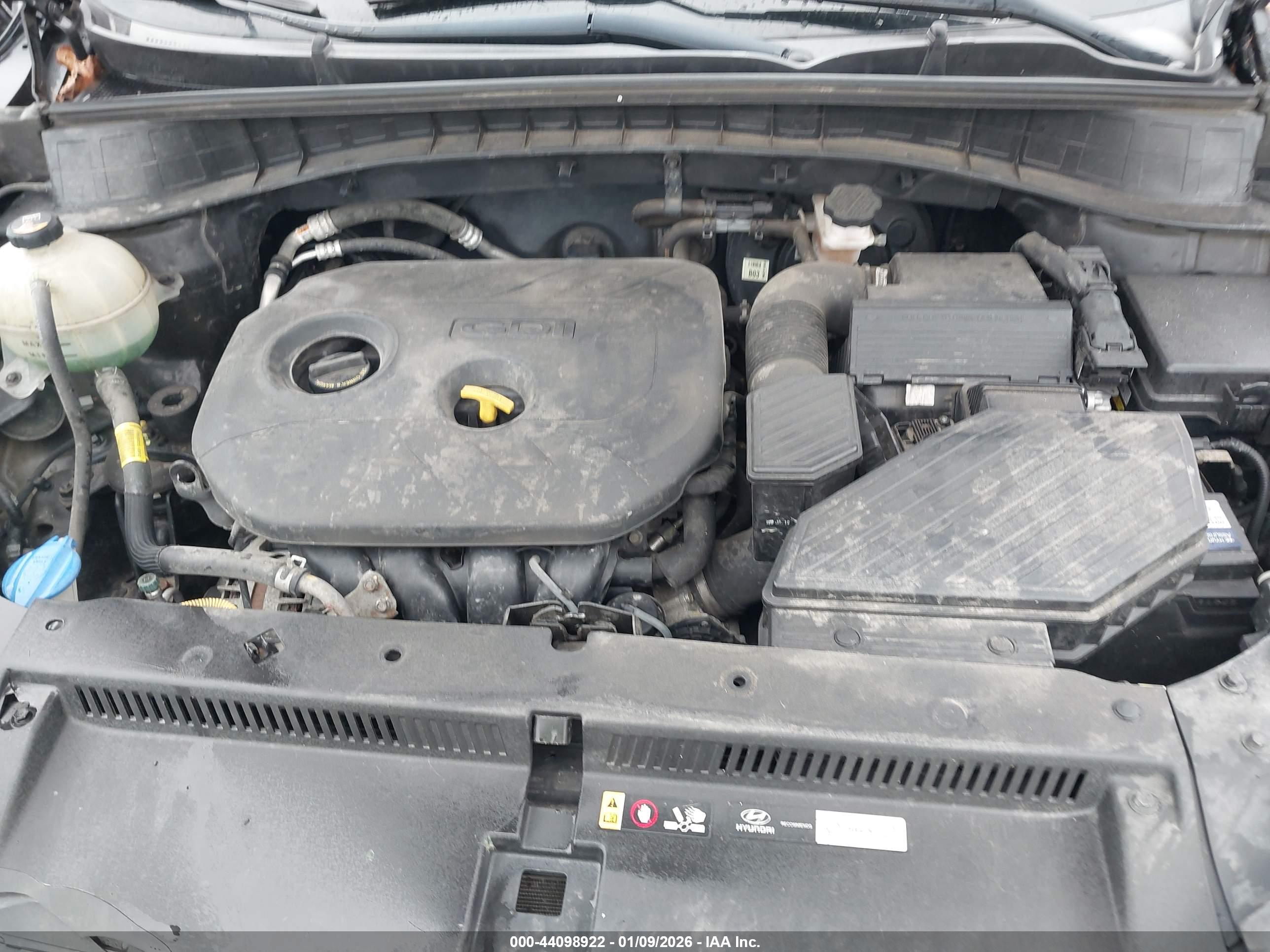 HYUNDAI TUCSON image 10