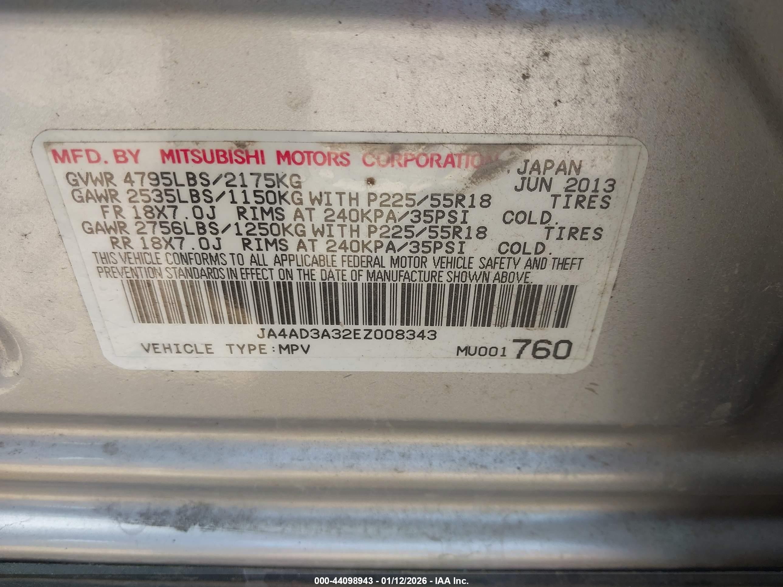 MITSUBISHI OUTLANDER image 9