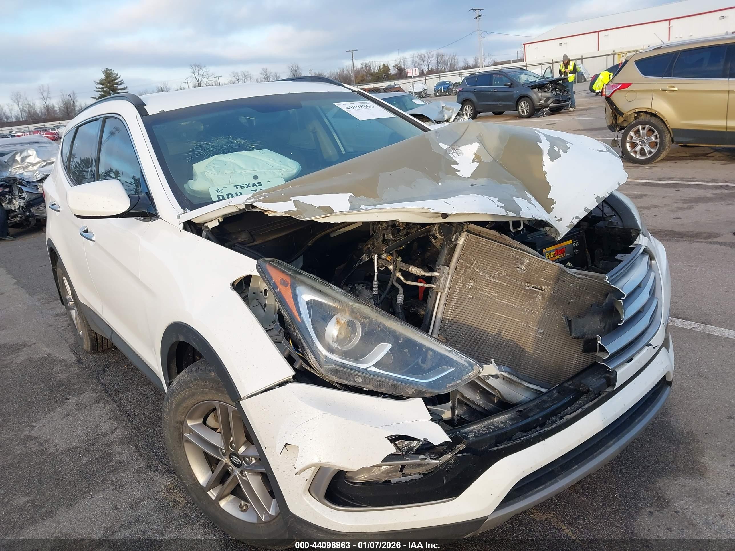 HYUNDAI SANTA image 6