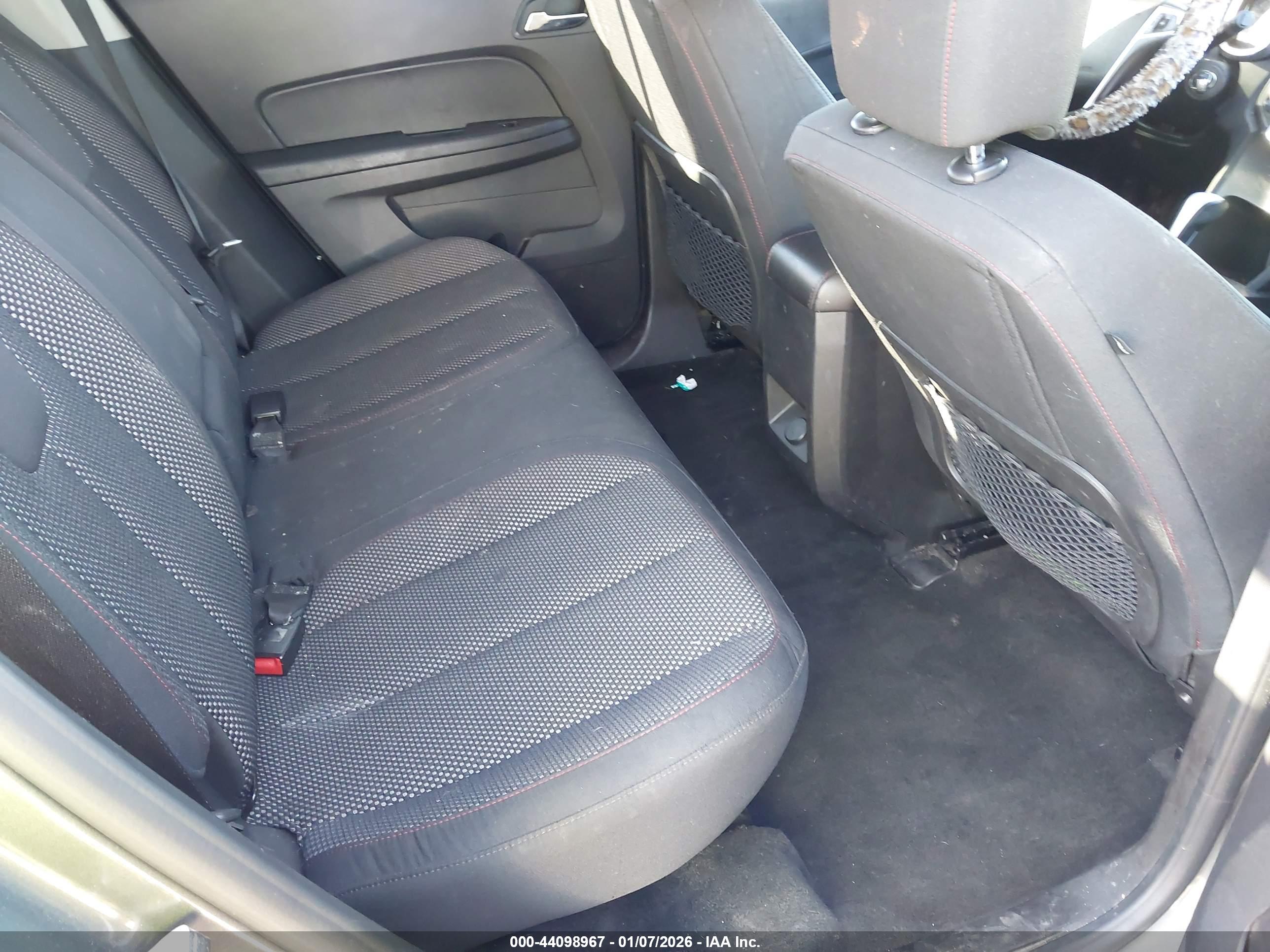 CHEVROLET EQUINOX image 8