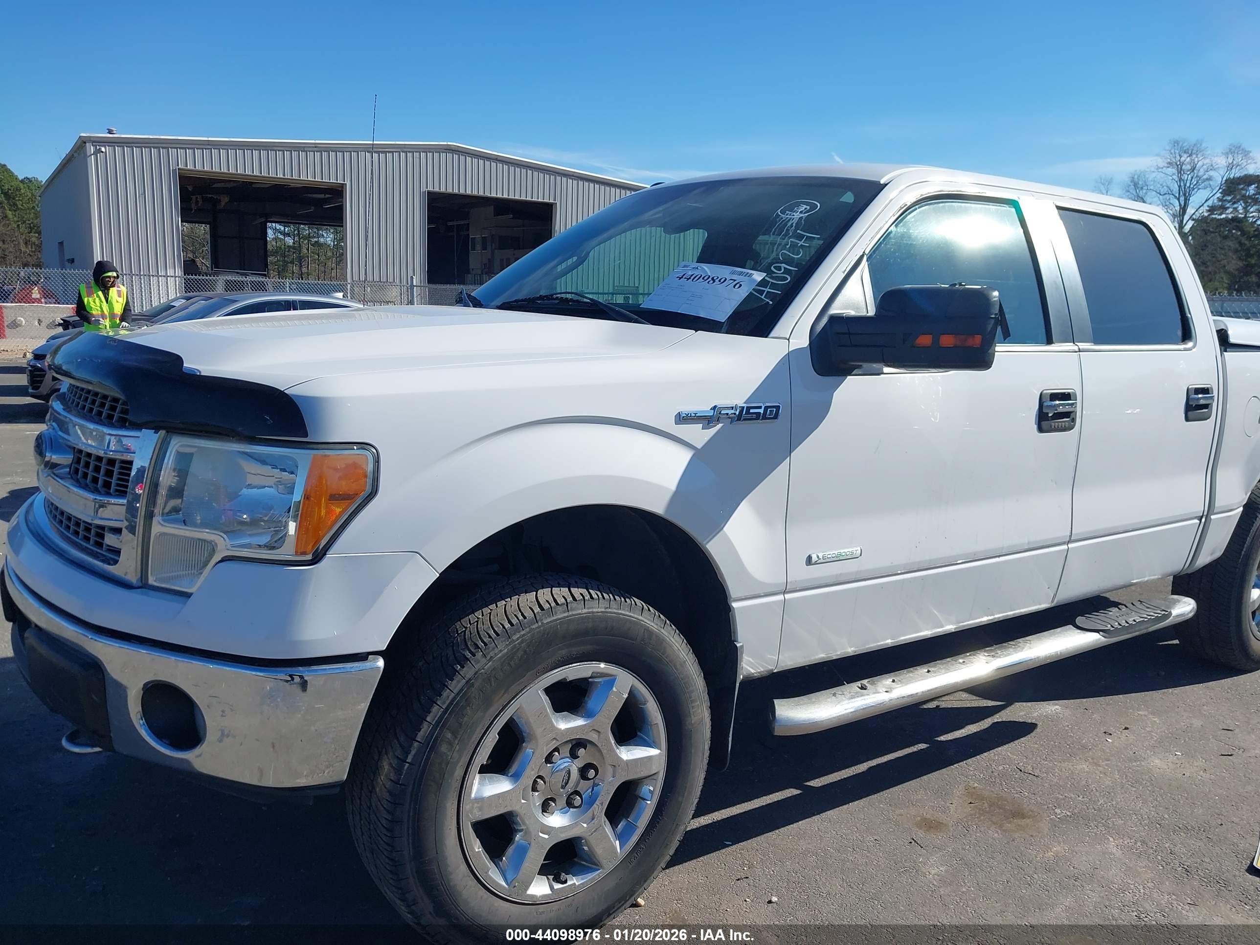 FORD F-150 image 6