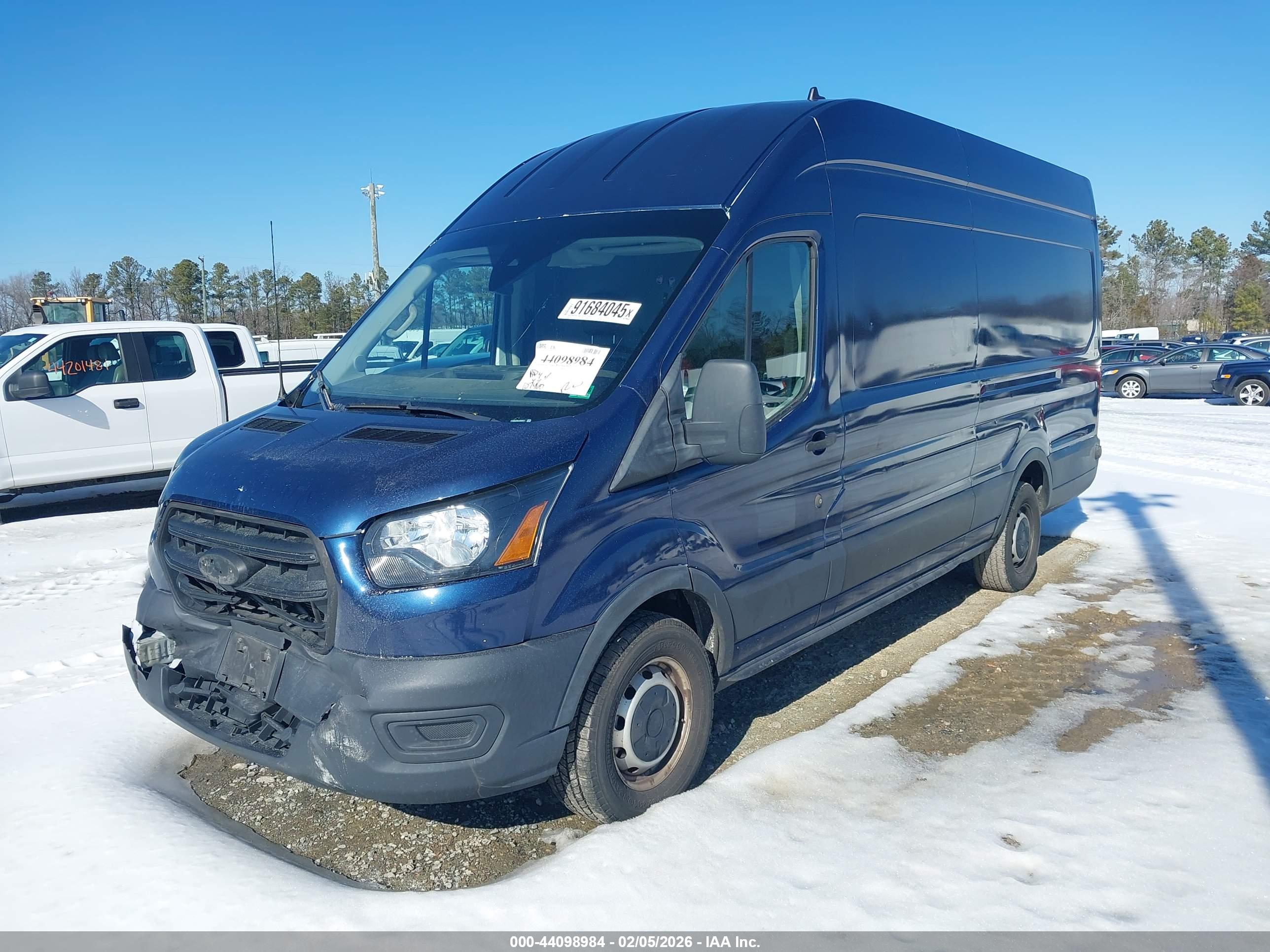 FORD TRANSIT-250 image 2