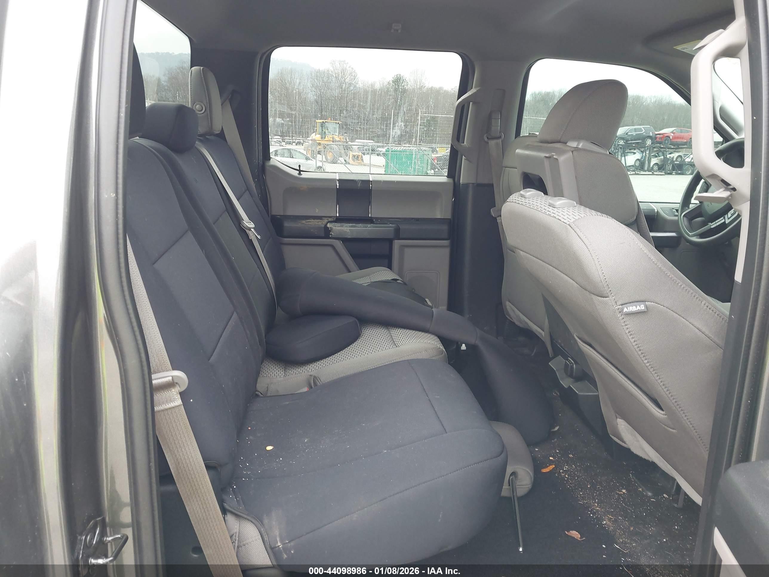 FORD F-150 image 8