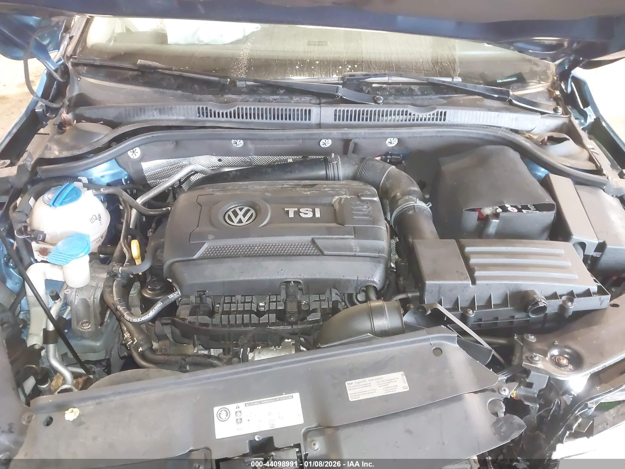 VOLKSWAGEN JETTA image 10