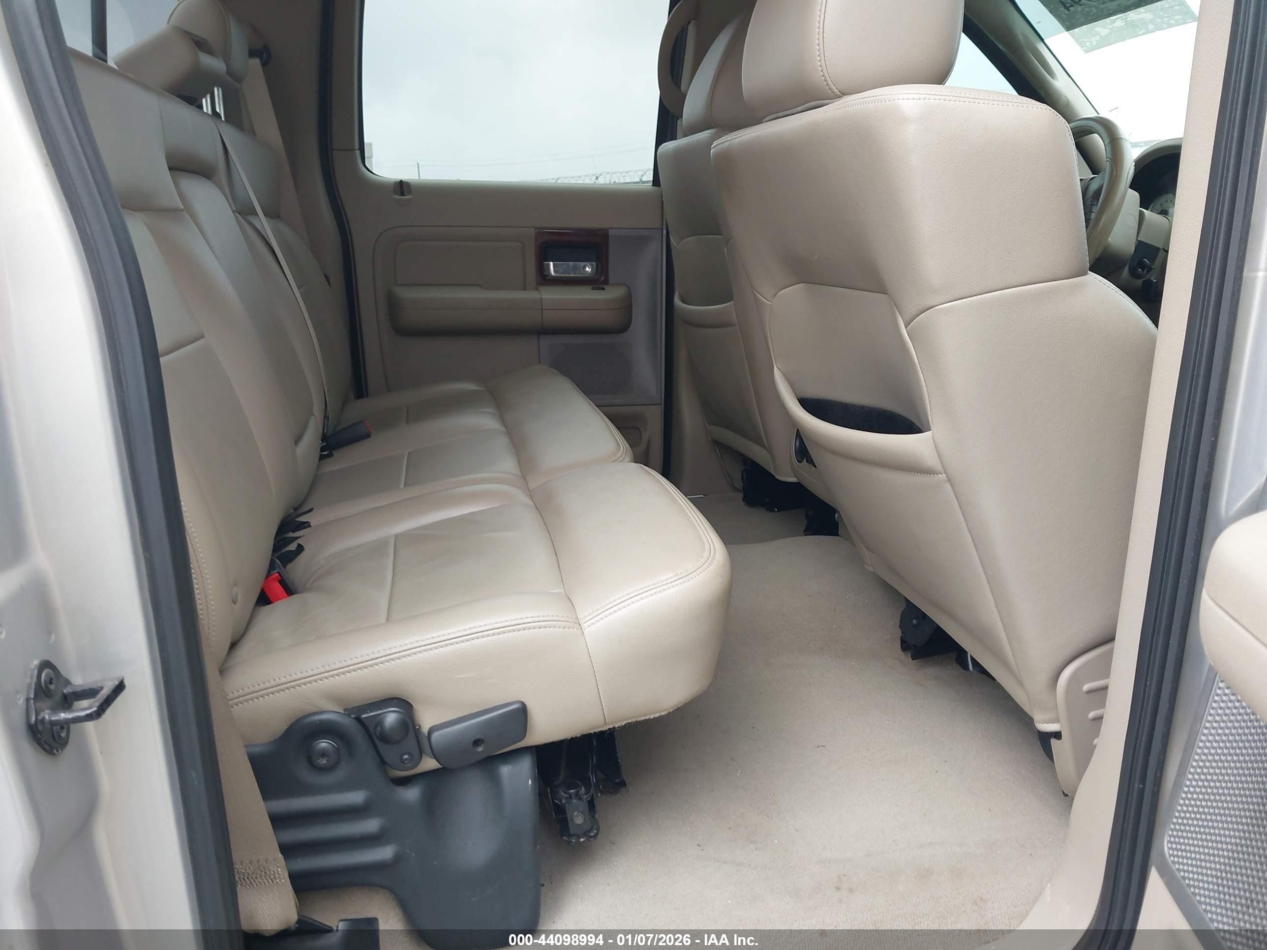 FORD F-150 image 8