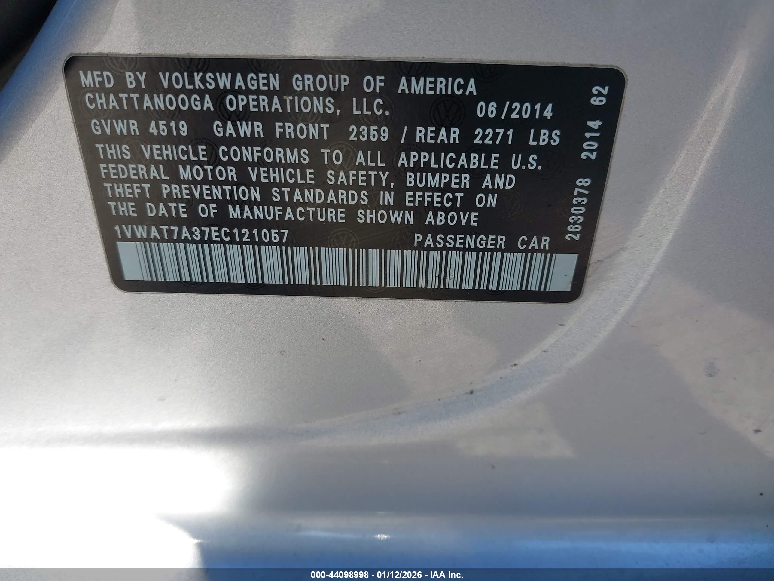 VOLKSWAGEN PASSAT image 9
