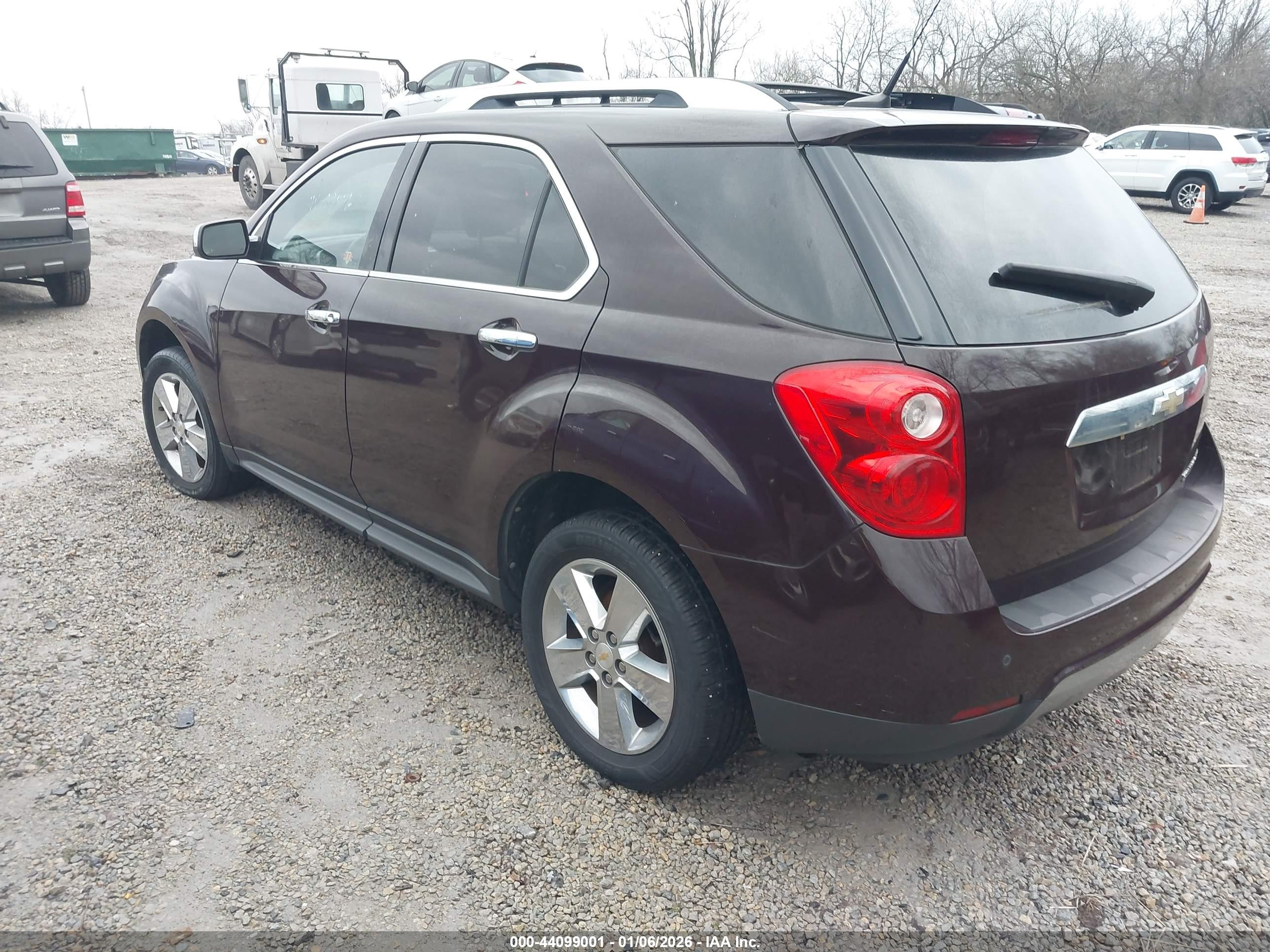 CHEVROLET EQUINOX image 3