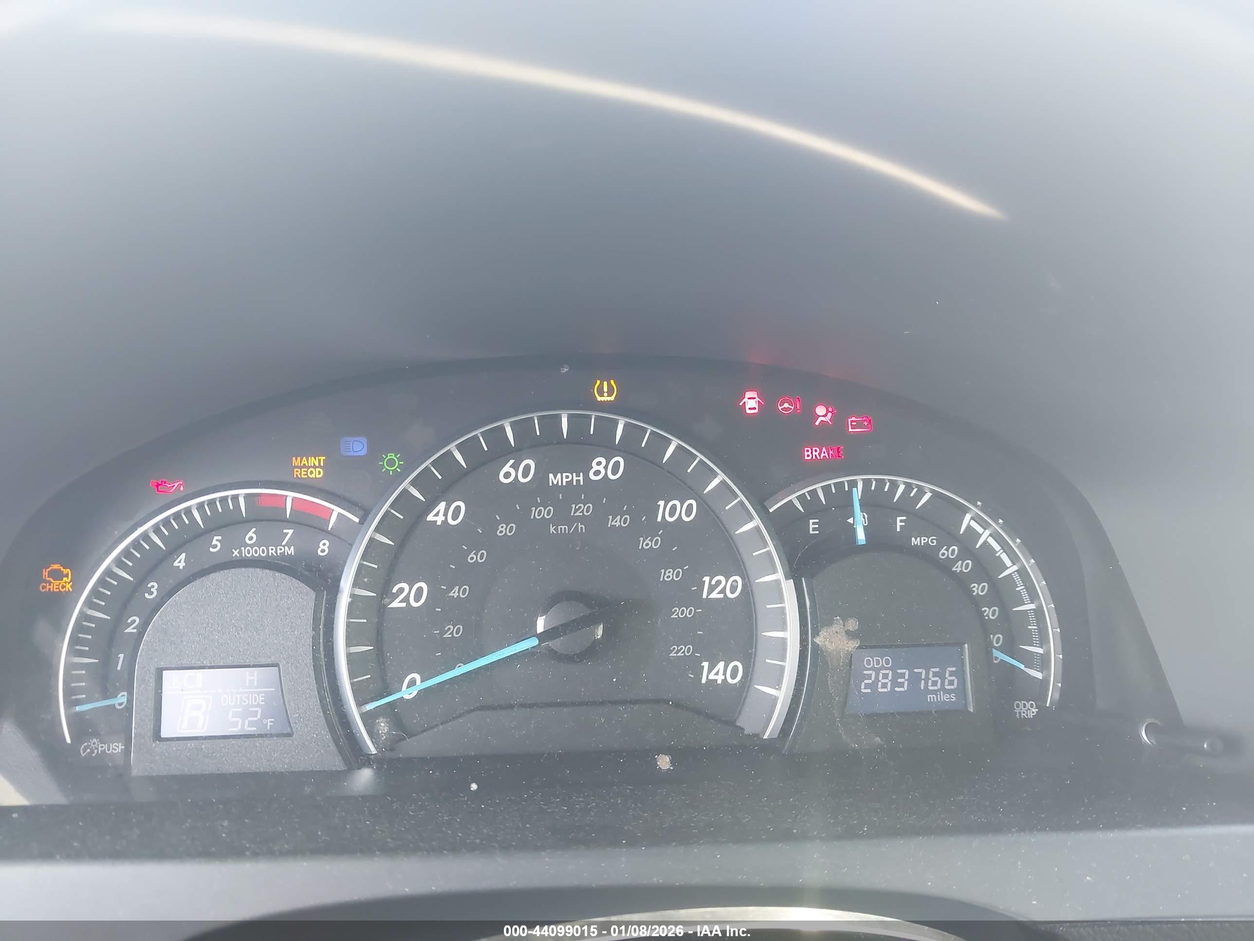 TOYOTA CAMRY image 7