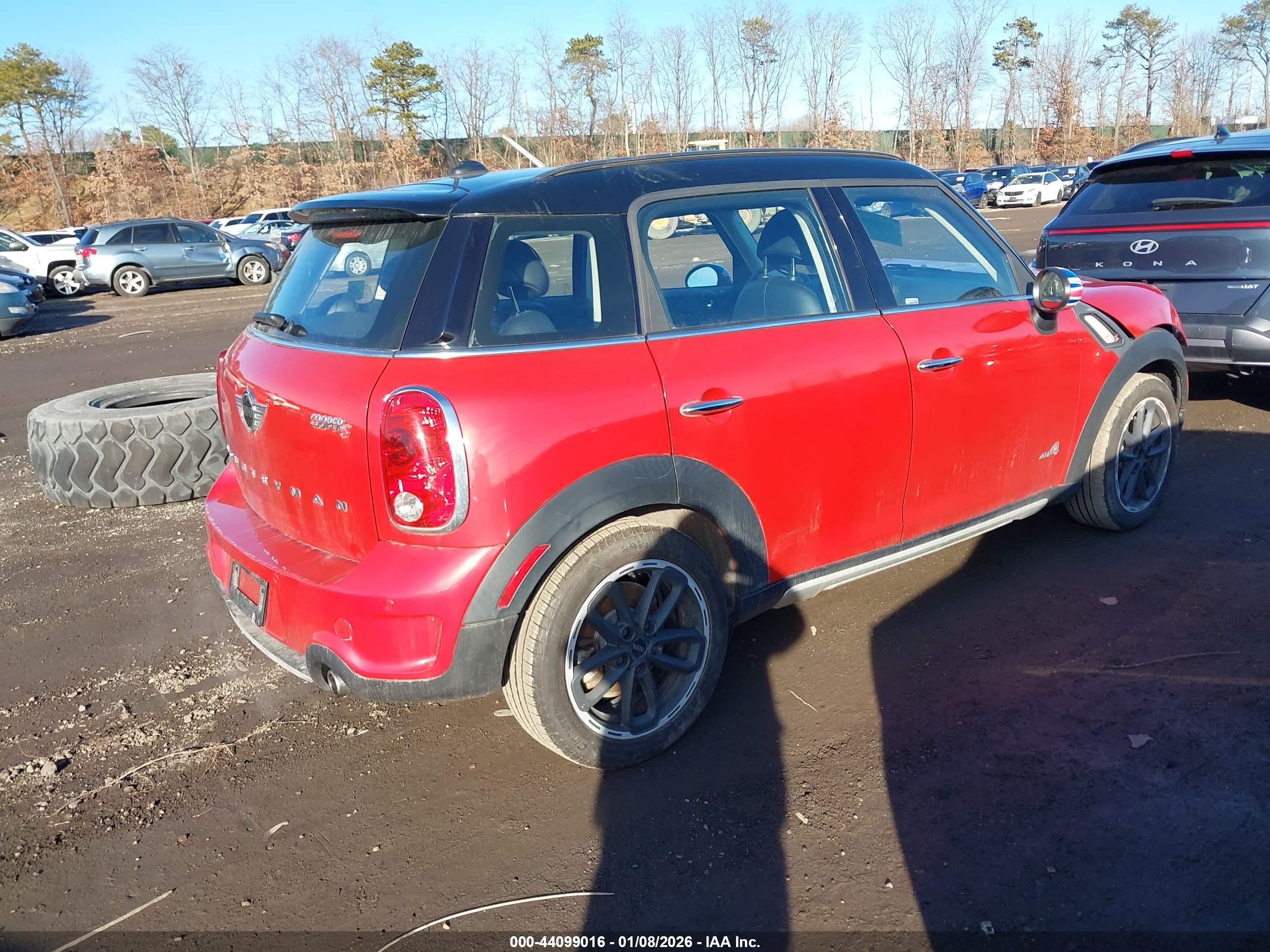 MINI COUNTRYMAN image 4