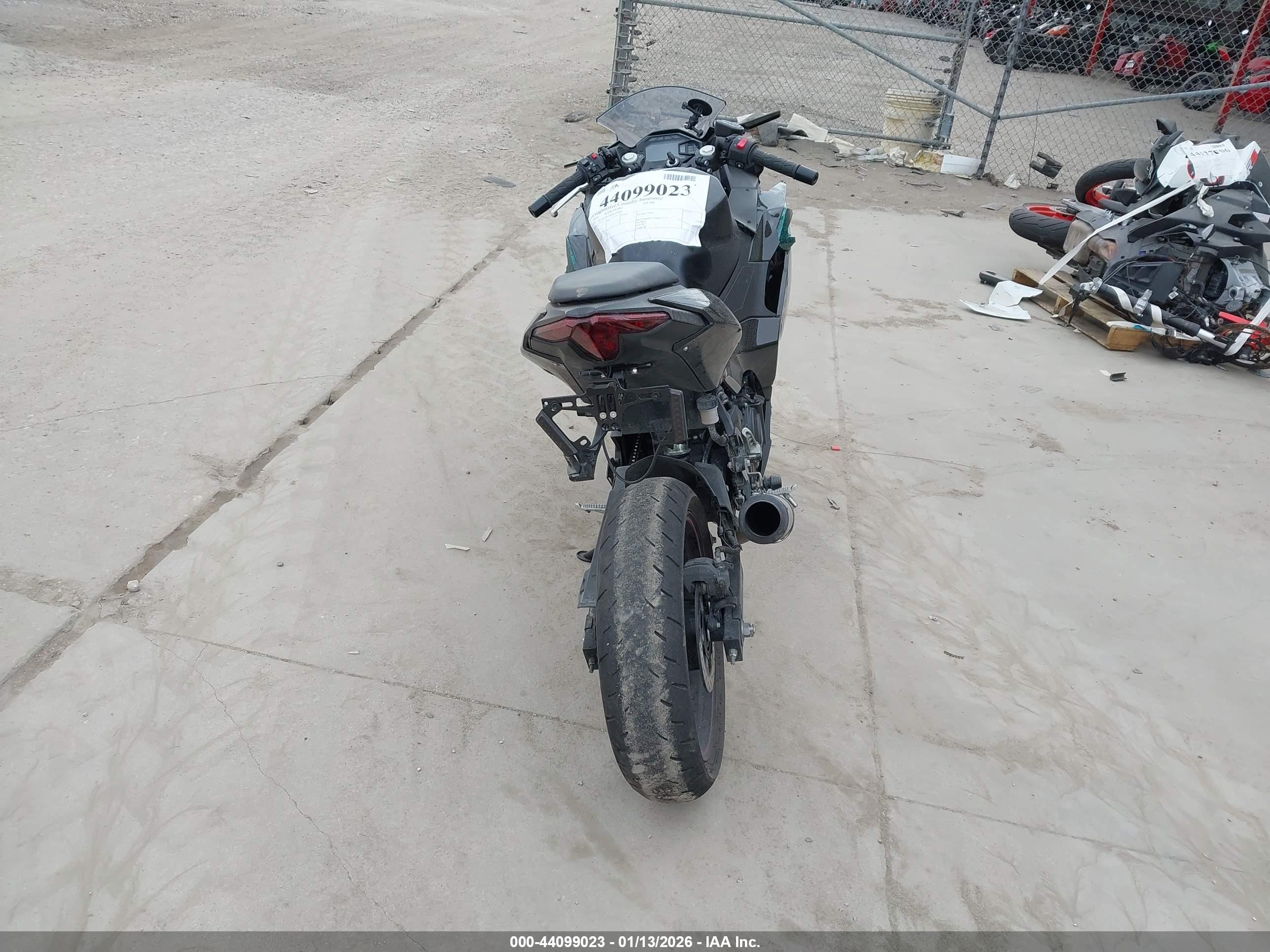 KAWASAKI EX500 image 6