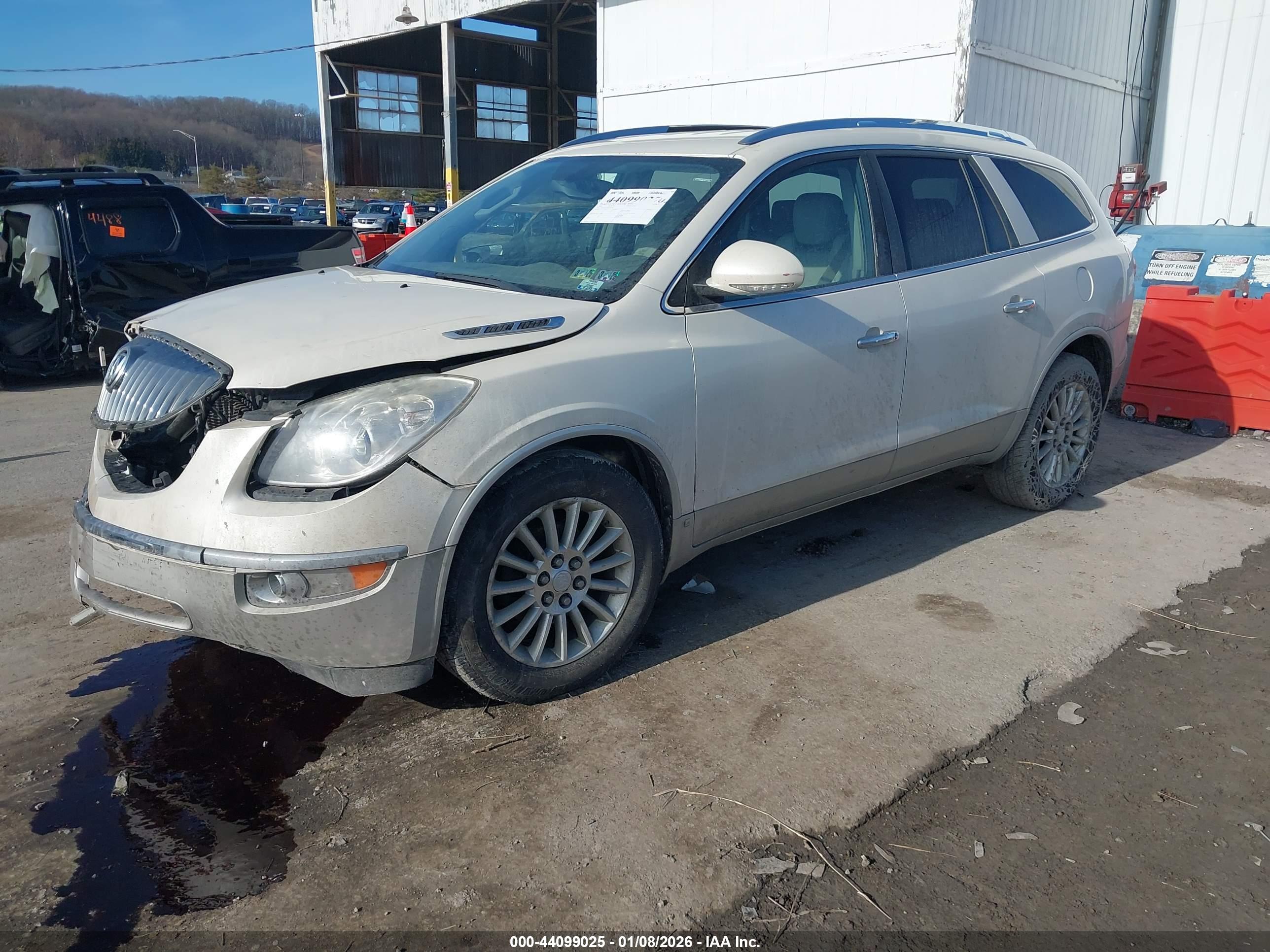 BUICK ENCLAVE image 2