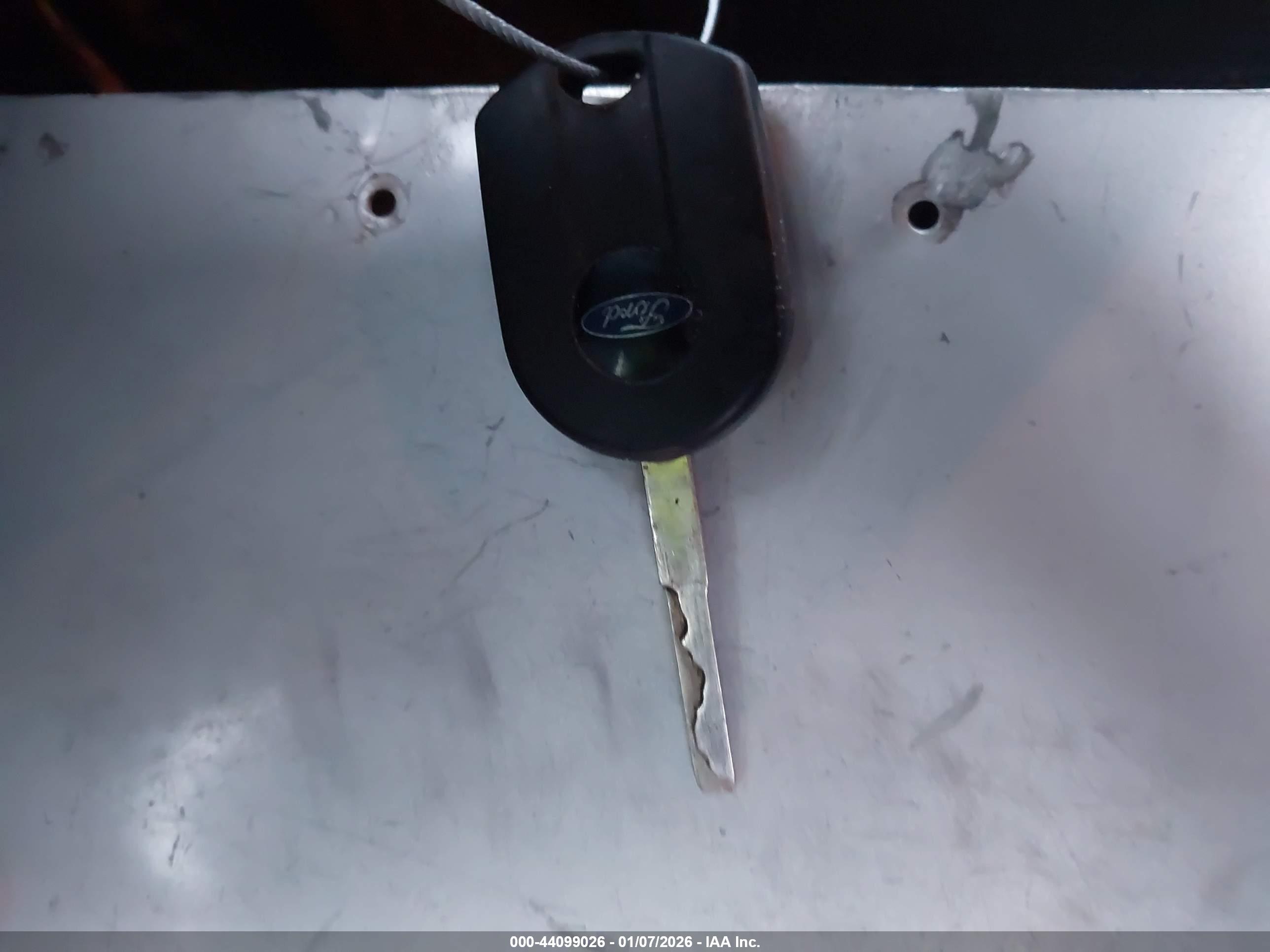 FORD FOCUS image 11