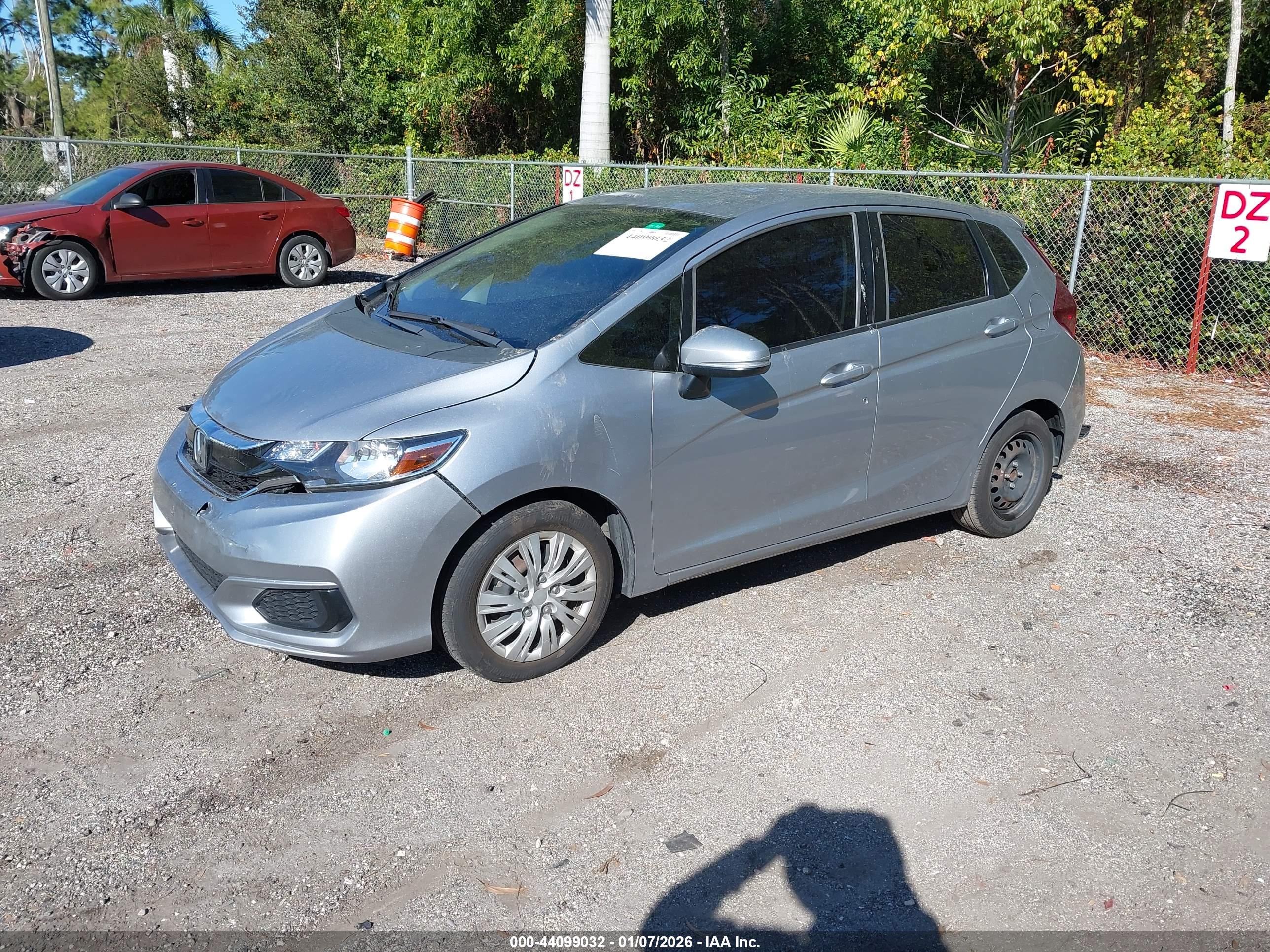 HONDA FIT image 2