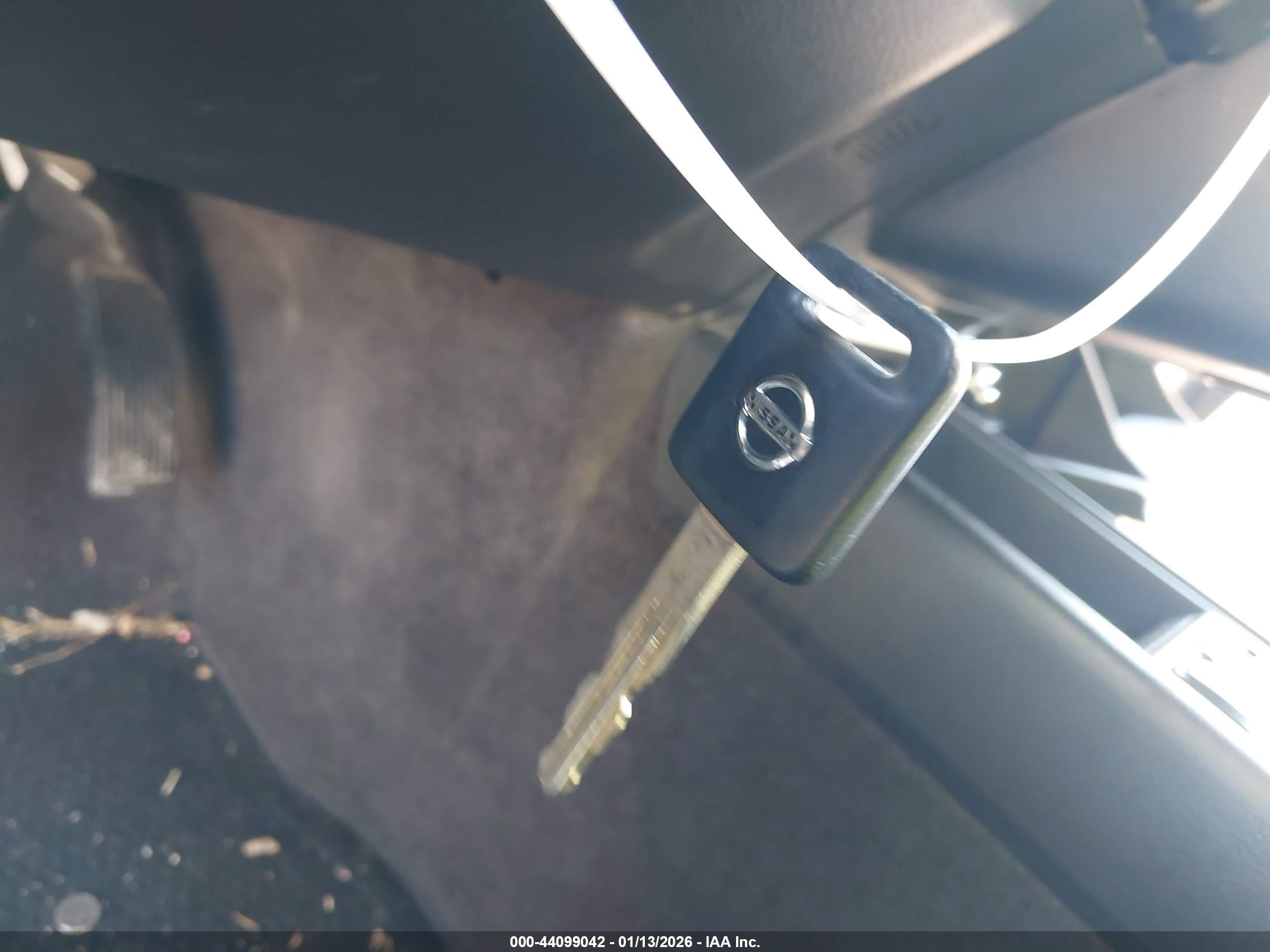 NISSAN MURANO image 11
